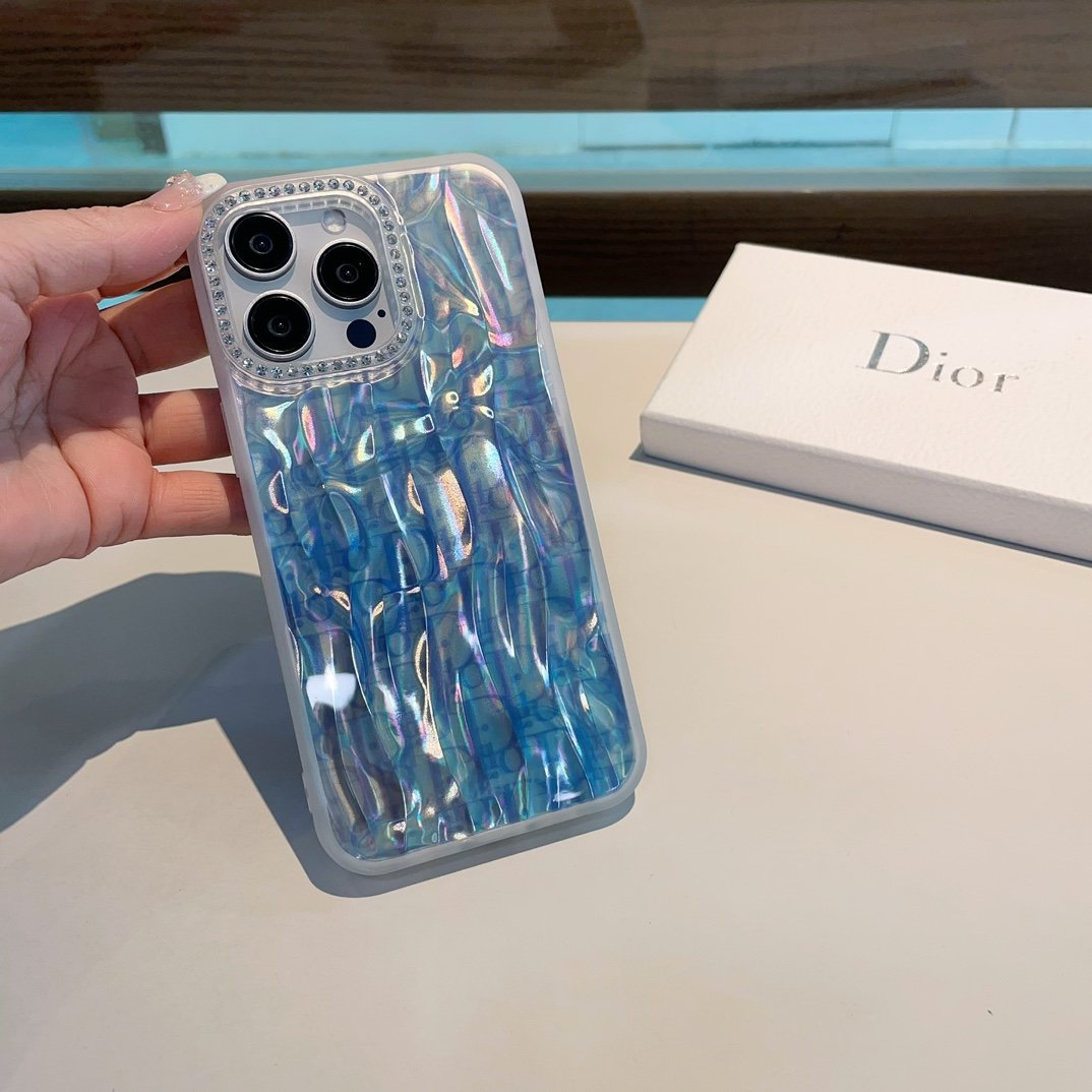 新品上市Dior迪奥IMD全包边手机壳摄像头闪钻每个产品都内置不同特殊材料双层视觉效果不同角度折射颜色不