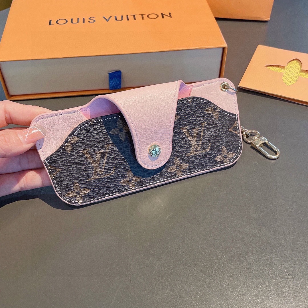 Louis Vuitton Sonnenbrille Grün Rosa