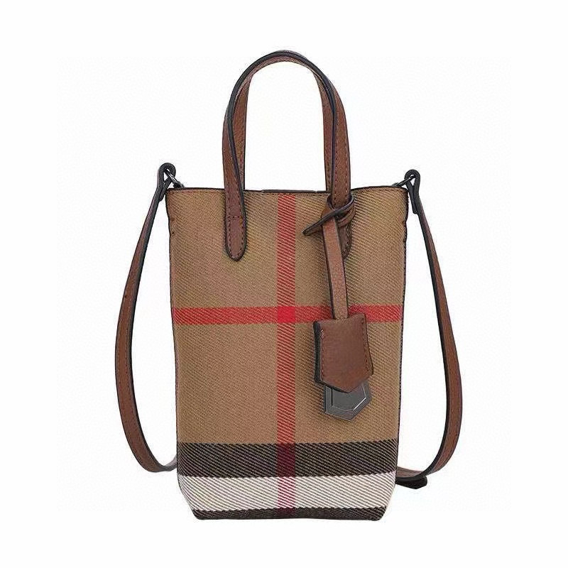 “Stylish Burberry Mobile Bag: Cashless Convenience with Classic Plaid Design” - 图片 2
