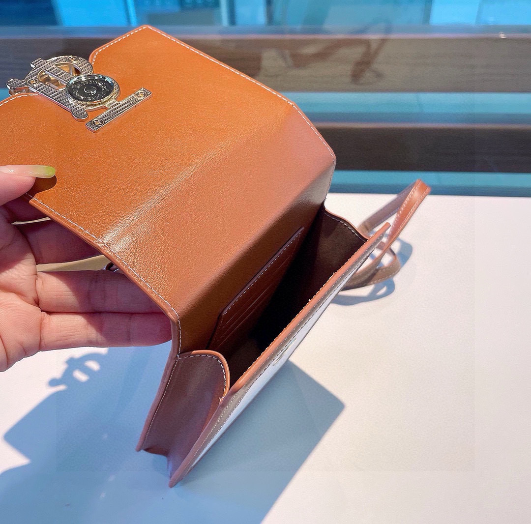 Stylish Burberry Baballi Cell Phone Bag with Card Slot and Shoulder Belt - 图片 6