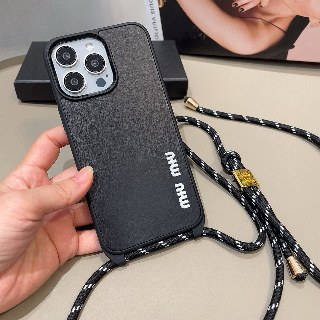 Miumiu’s New iPhone16 Series Cell Phone Shells and Customization Options - 图片 3