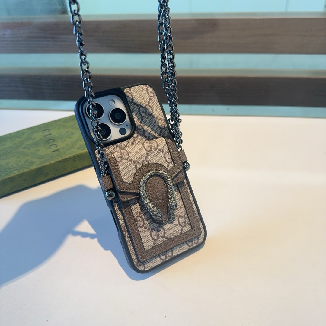Gucci Snake-Head Card Case, iPhone16 Series Updates, Tristar & Fold Screen Models.