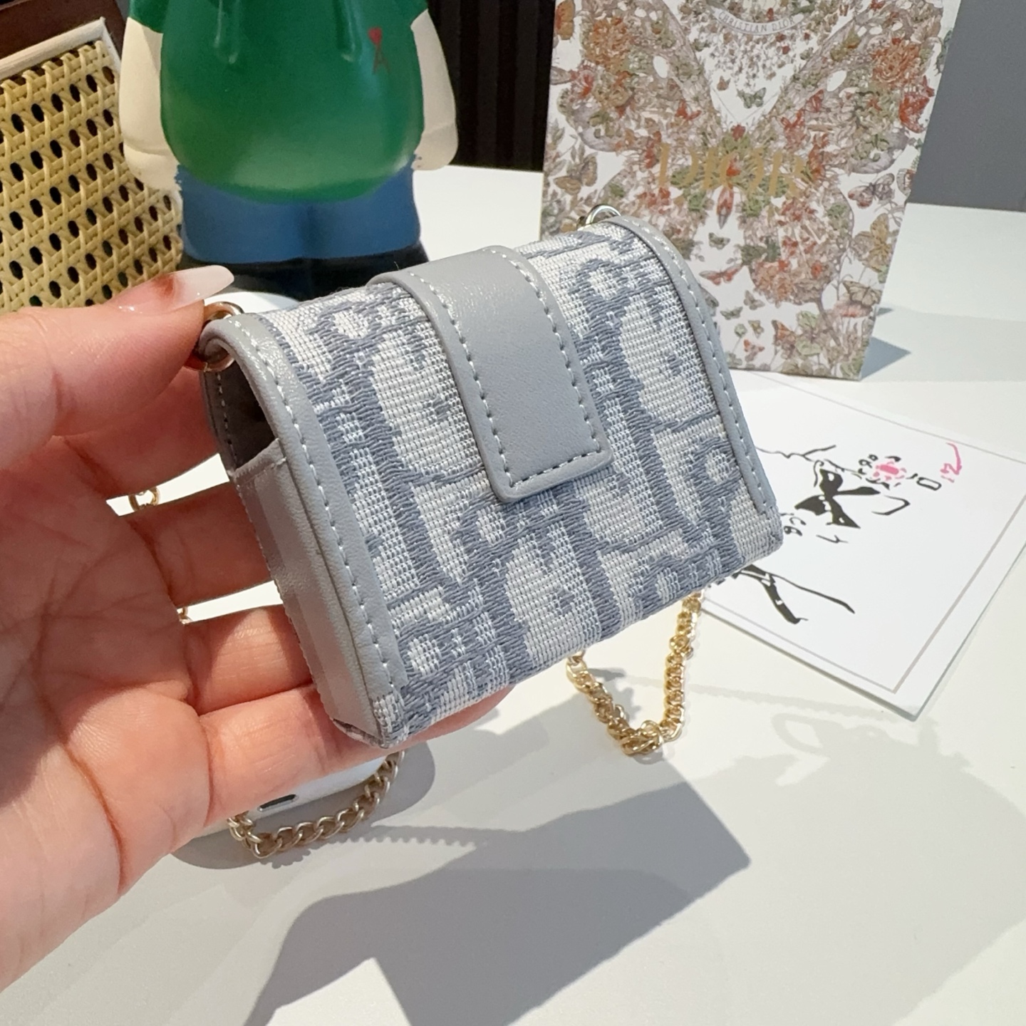Dior Mondo Series Bluetooth Headset Kit with Slashed Chain and Mini Buns Package - 图片 4