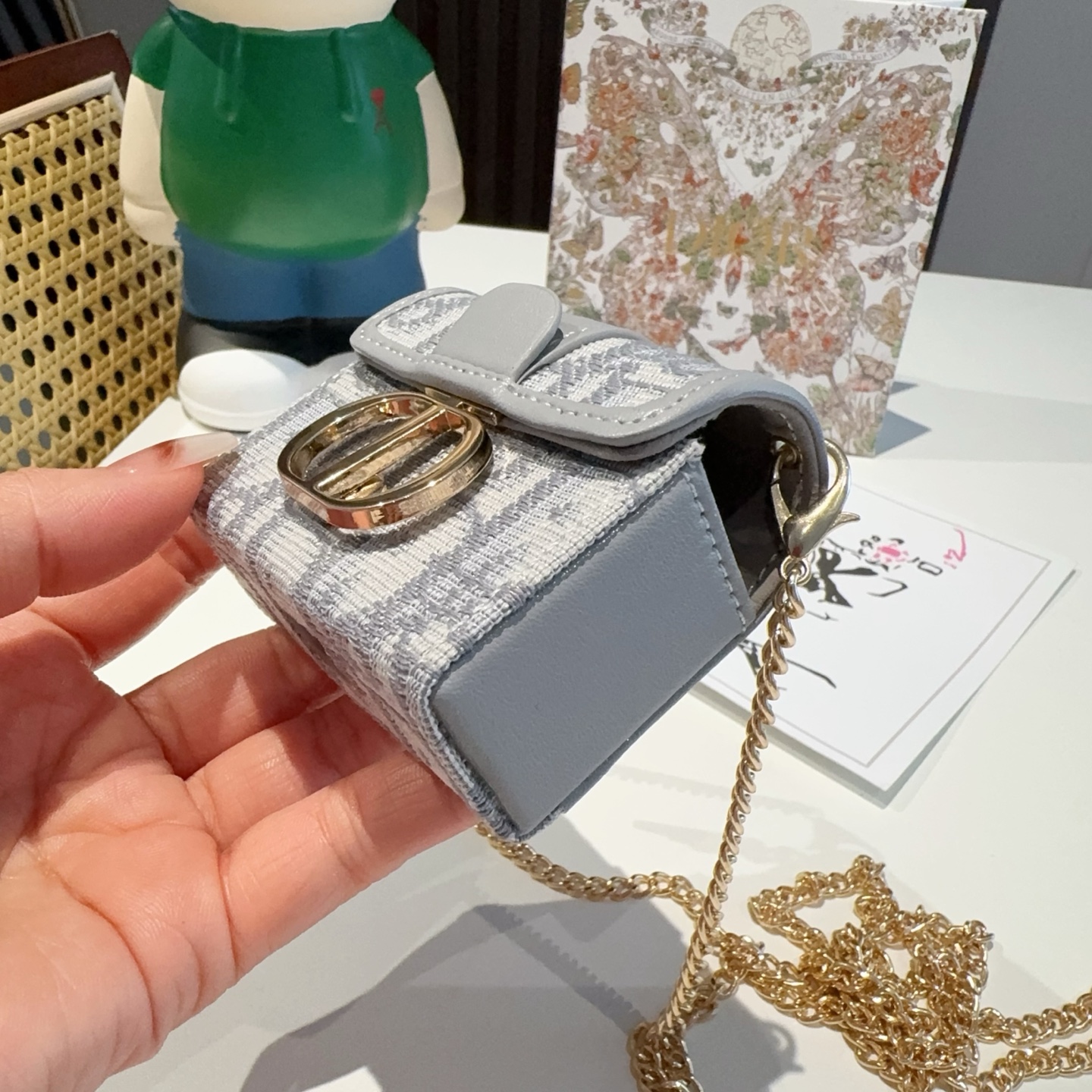 Dior Mondo Series Bluetooth Headset Kit with Slashed Chain and Mini Buns Package - 图片 8
