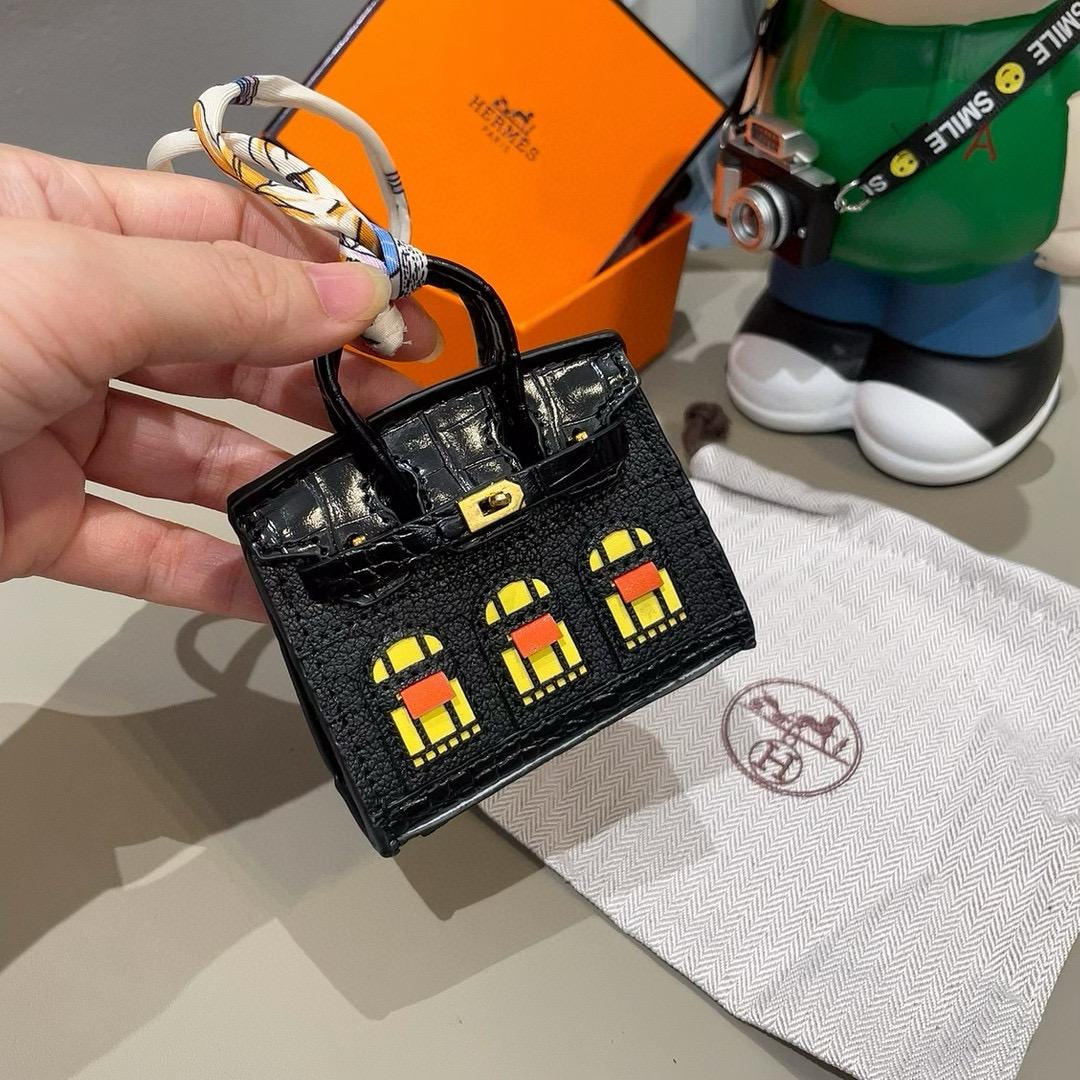 Trendy Fashion Accessories: Platinum Pack, Bluetooth Bag, Lipstick, Mini Bag, Dress, Earpiece - 图片 3