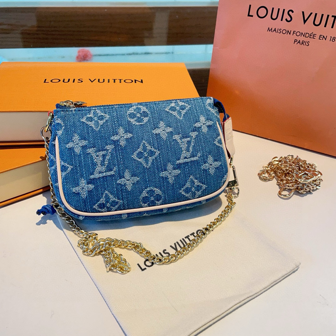   ➕配斜挎长链❗️新品❗️☀️Louis Vuitton 路易威登lv迷你牛仔麻将包 手机包 钥匙扣 