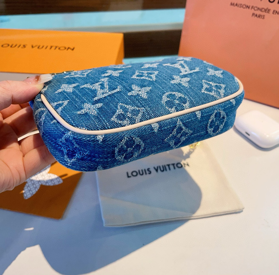   ➕配斜挎长链❗️新品❗️☀️Louis Vuitton 路易威登lv迷你牛仔麻将包 手机包 钥匙扣 
