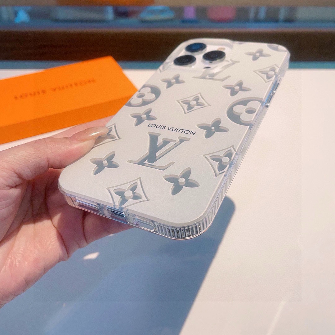 💗爆款。LV烫银系列,Lv全包手机壳,肤感高级质感!
型号:为了不出现报错型号,请打开本机查看手机设置显