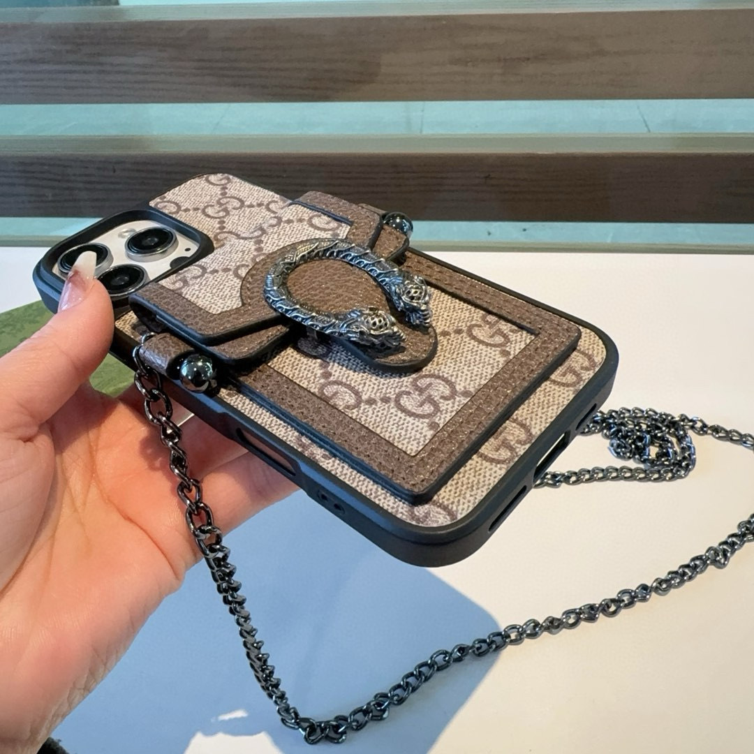 。。蛇🐍年爆款 Gucci古驰贴皮酒神系列蛇头卡包手机壳 斜挎手机壳
型号:为了不出现报错型号,请打开
