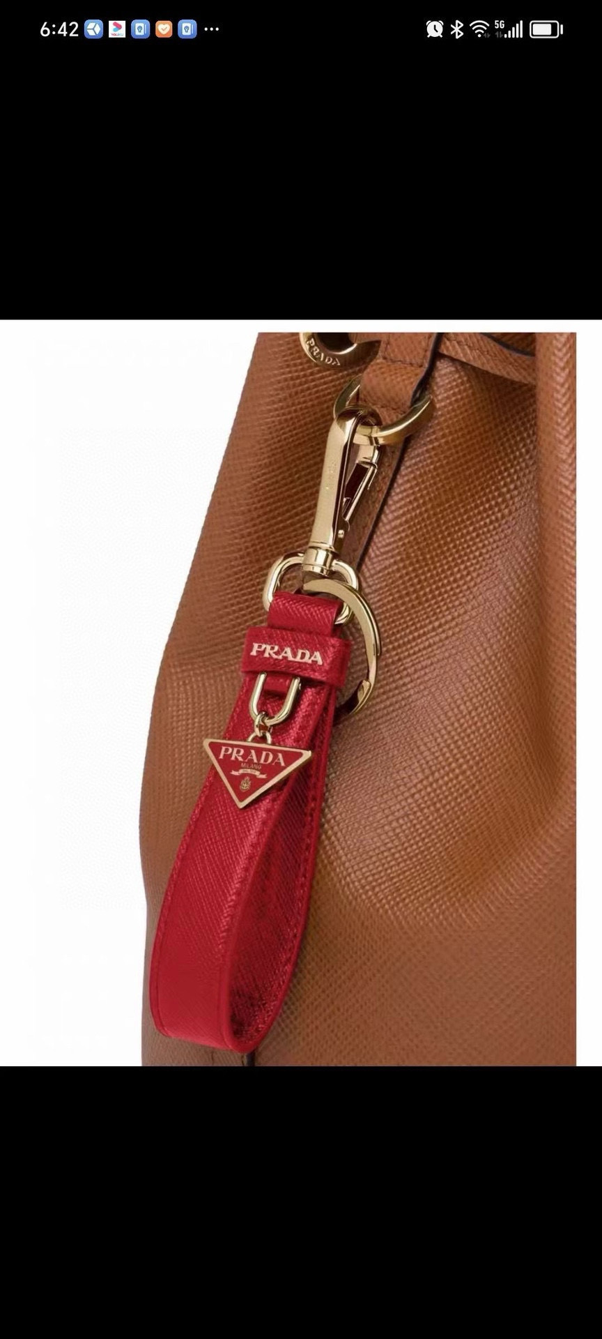 。普拉达 Prada 钥匙扣官网款，三角牌吊坠皮圈钥匙扣，车钥匙挂件包包配饰，顶级进口Pu材质➕抛光钢配