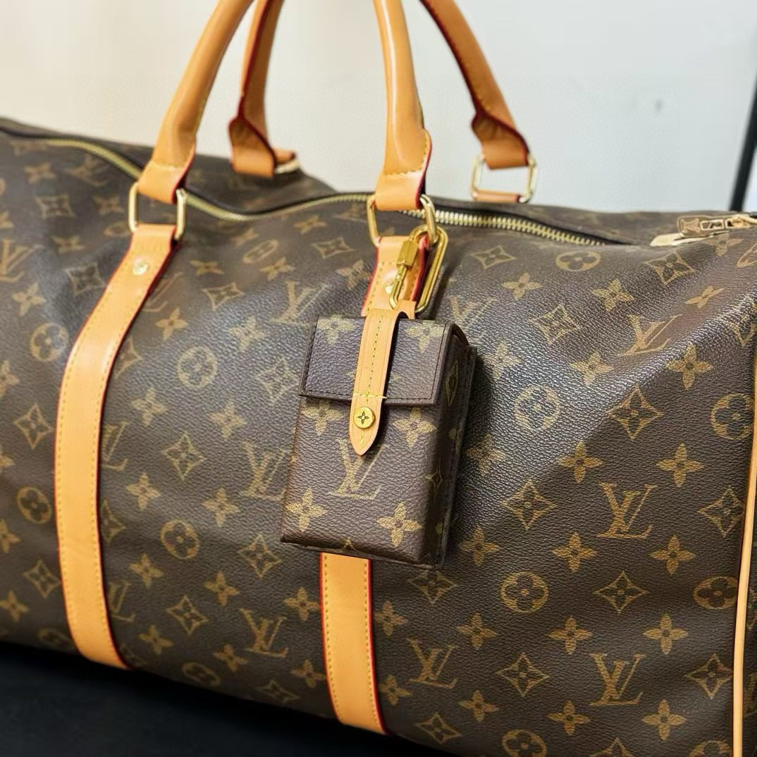 ❗️新品❗️Louis Vuitton 路易威登lv中古系列烟盒挂件挂饰可放耳机 零钱 车钥匙 香烟等小