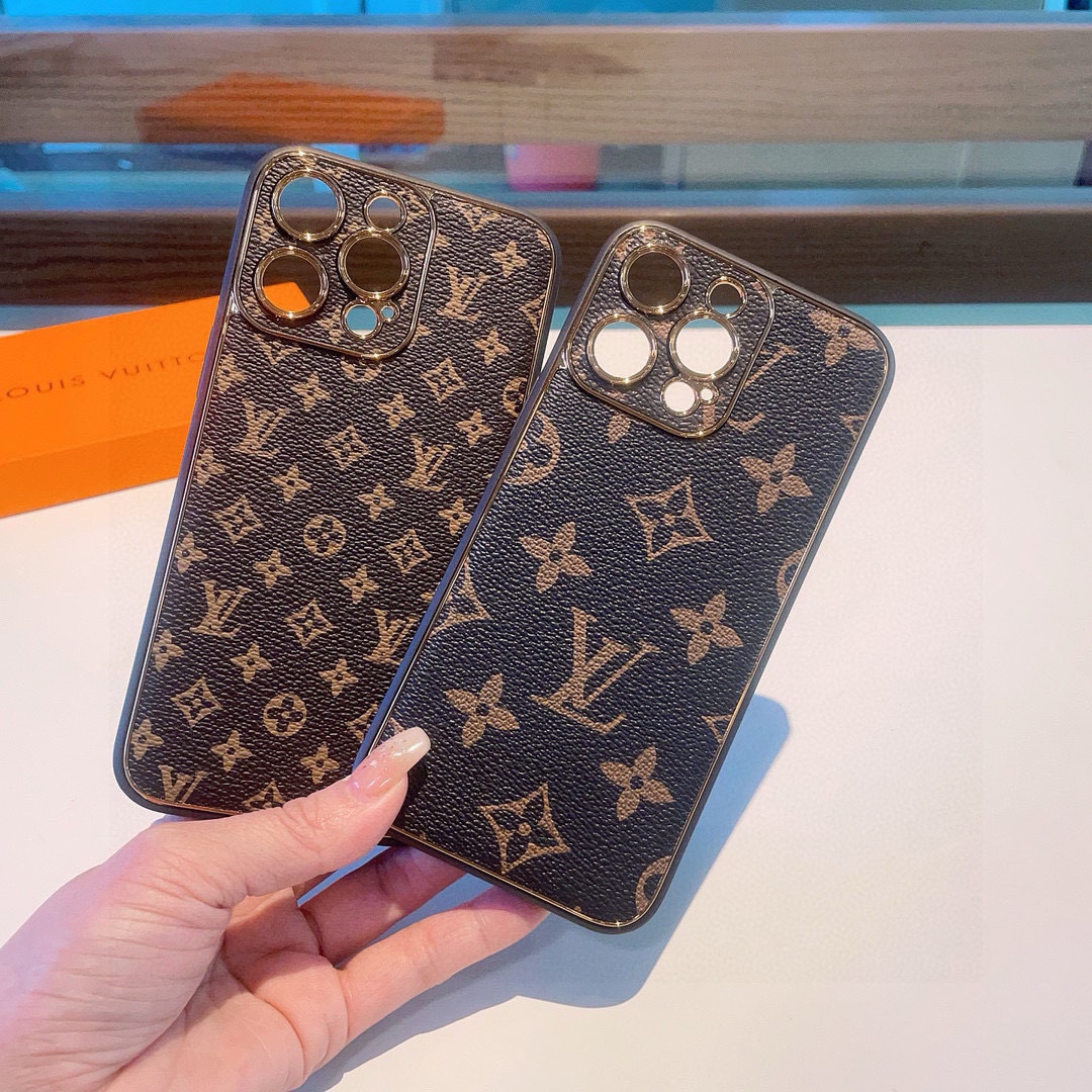 💗lv经典电镀老花手机壳 二合一全包新材料,手感舒适!
型号:为了不出现报错型号,请打开本机查看手机设置