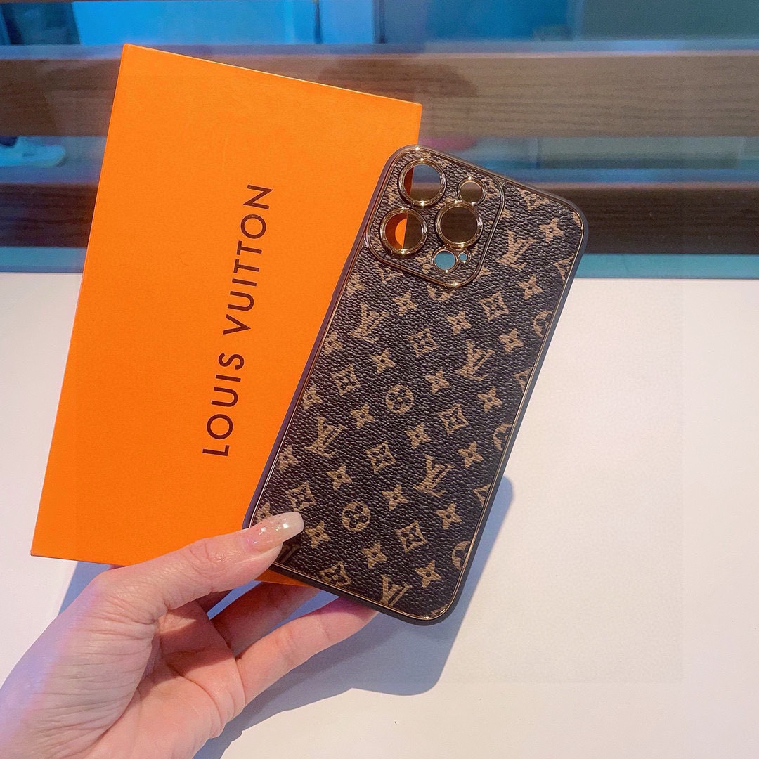 💗lv经典电镀老花手机壳 二合一全包新材料,手感舒适!
型号:为了不出现报错型号,请打开本机查看手机设置