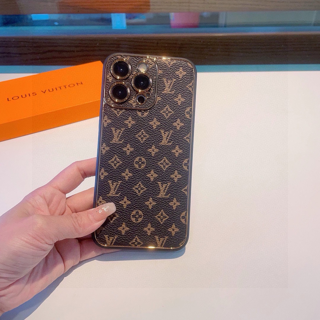 💗lv经典电镀老花手机壳 二合一全包新材料,手感舒适!
型号:为了不出现报错型号,请打开本机查看手机设置