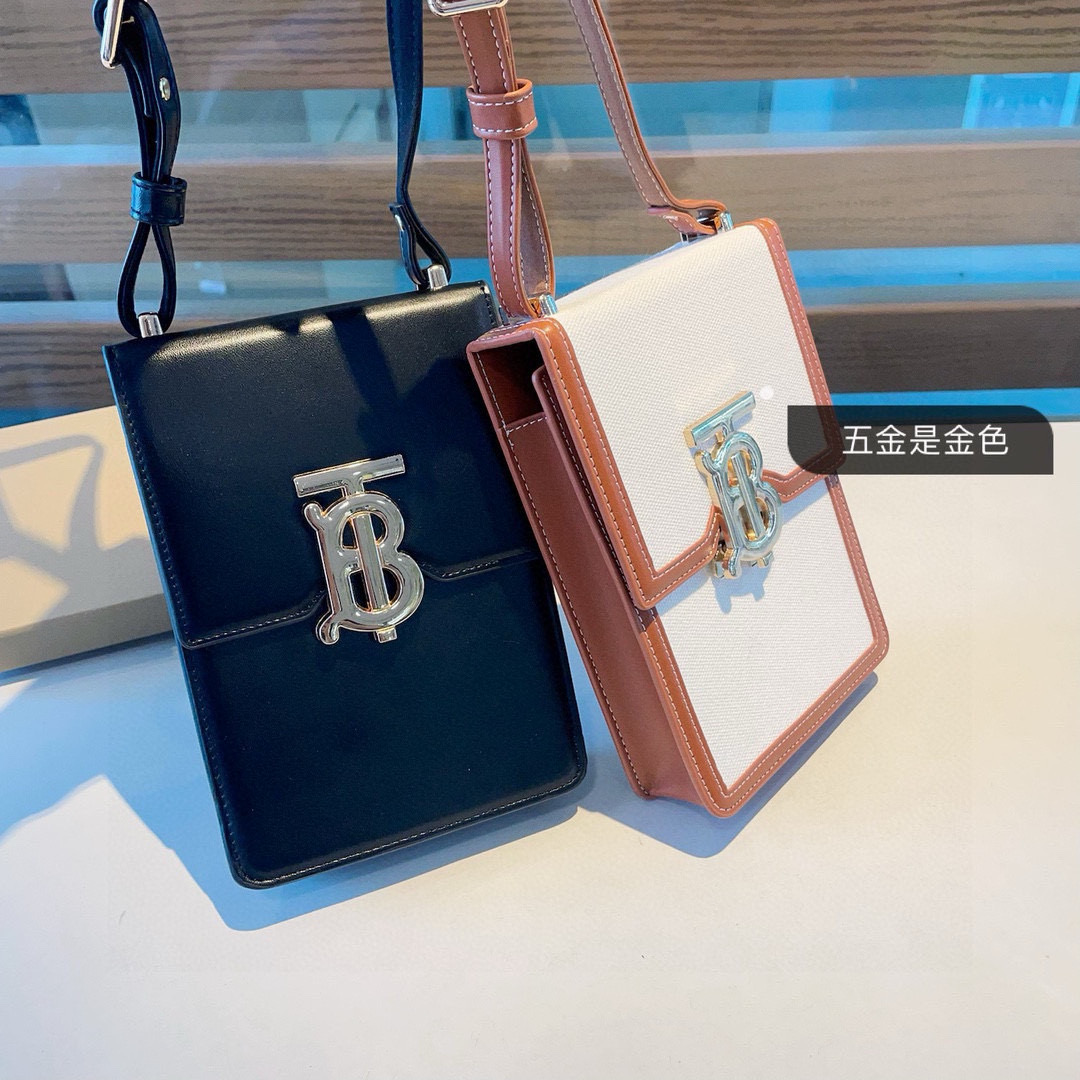  🆕❤️Burberry巴宝莉手机包，男女通用手机包，
生活出门不需要带现金的时代，这个包完全可以满足你