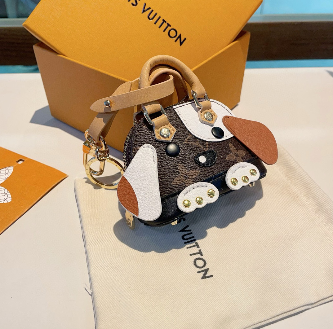 ❗爆款。路易威登LOUIS VUITTON 新款 mini小狗贝壳包  LV包包挂饰，钥匙扣，零钱包，耳
