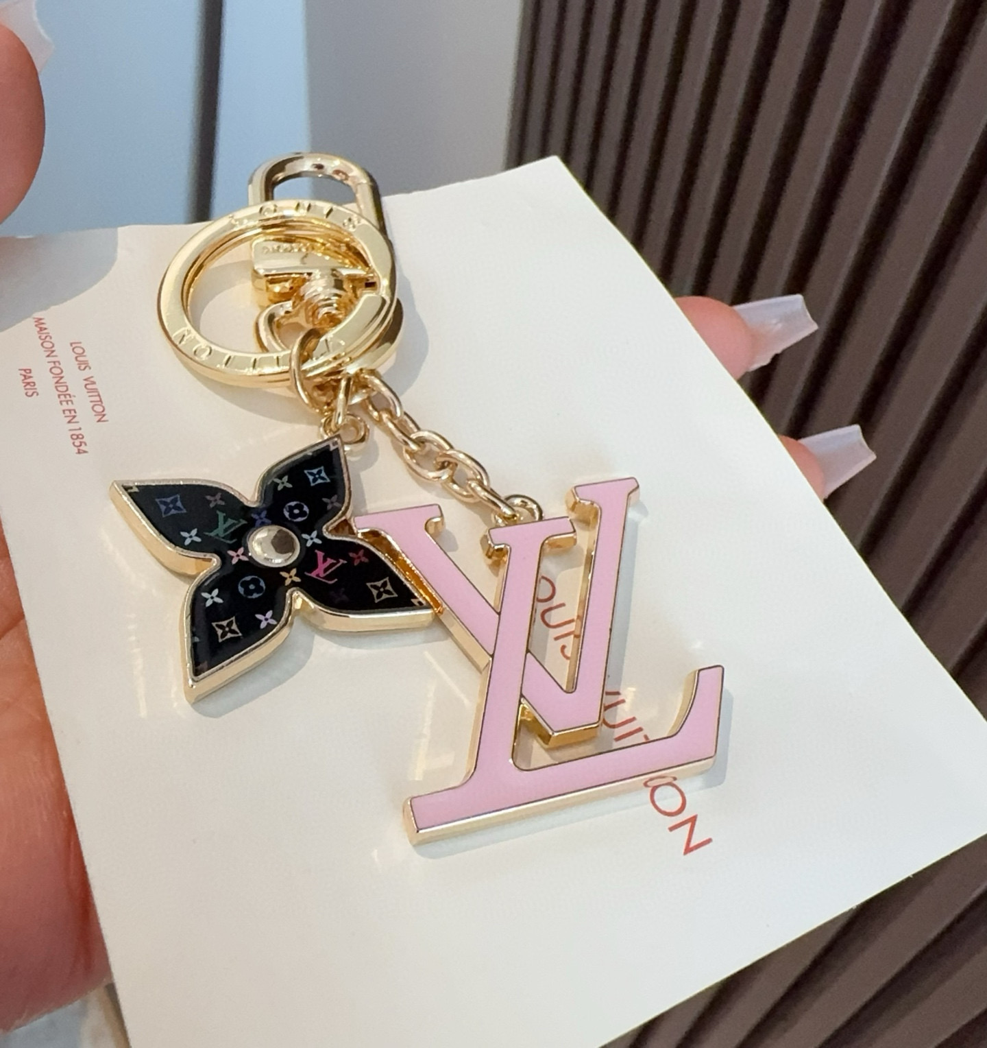  。村上隆三彩系列 白三彩 黑三彩 老花 LV 钥匙扣 SPring Street 包饰与钥匙扣 包包挂