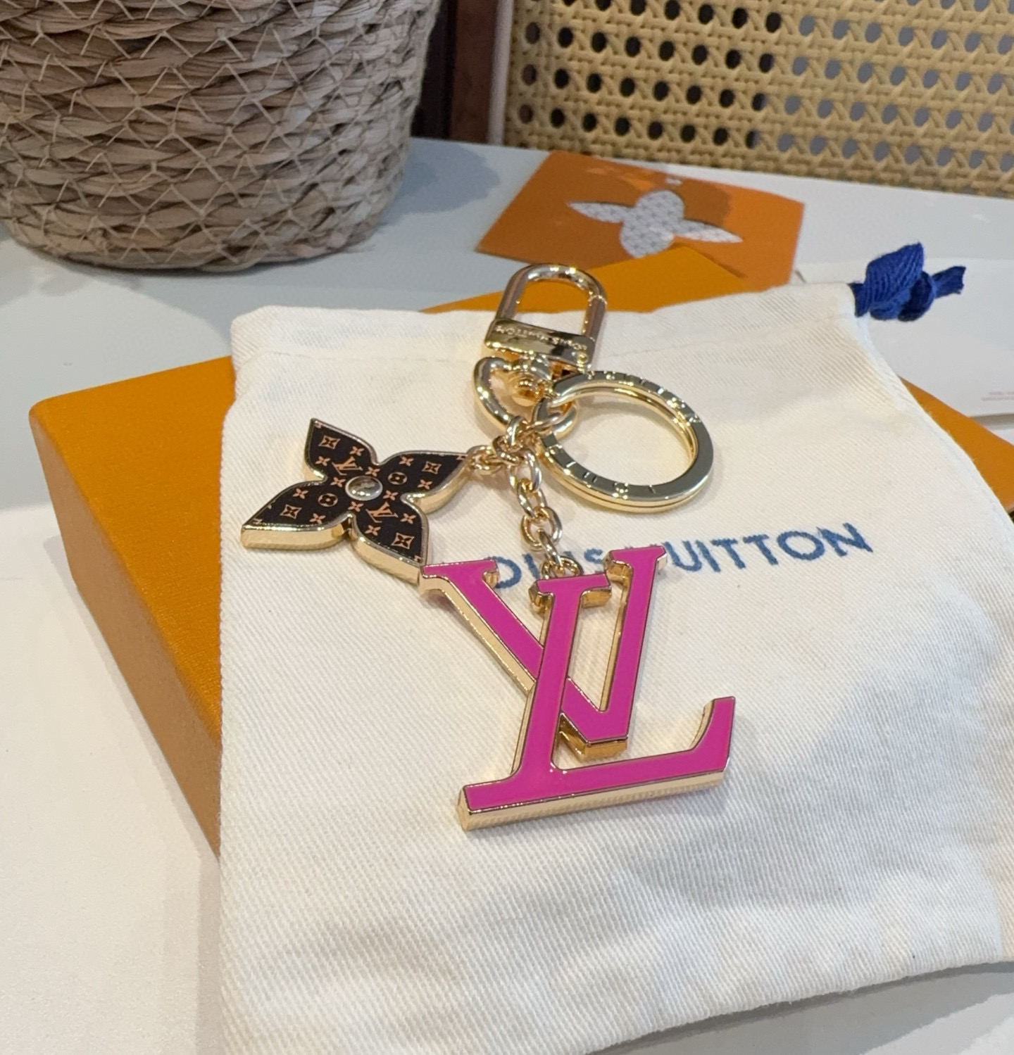  。村上隆三彩系列 白三彩 黑三彩 老花 LV 钥匙扣 SPring Street 包饰与钥匙扣 包包挂
