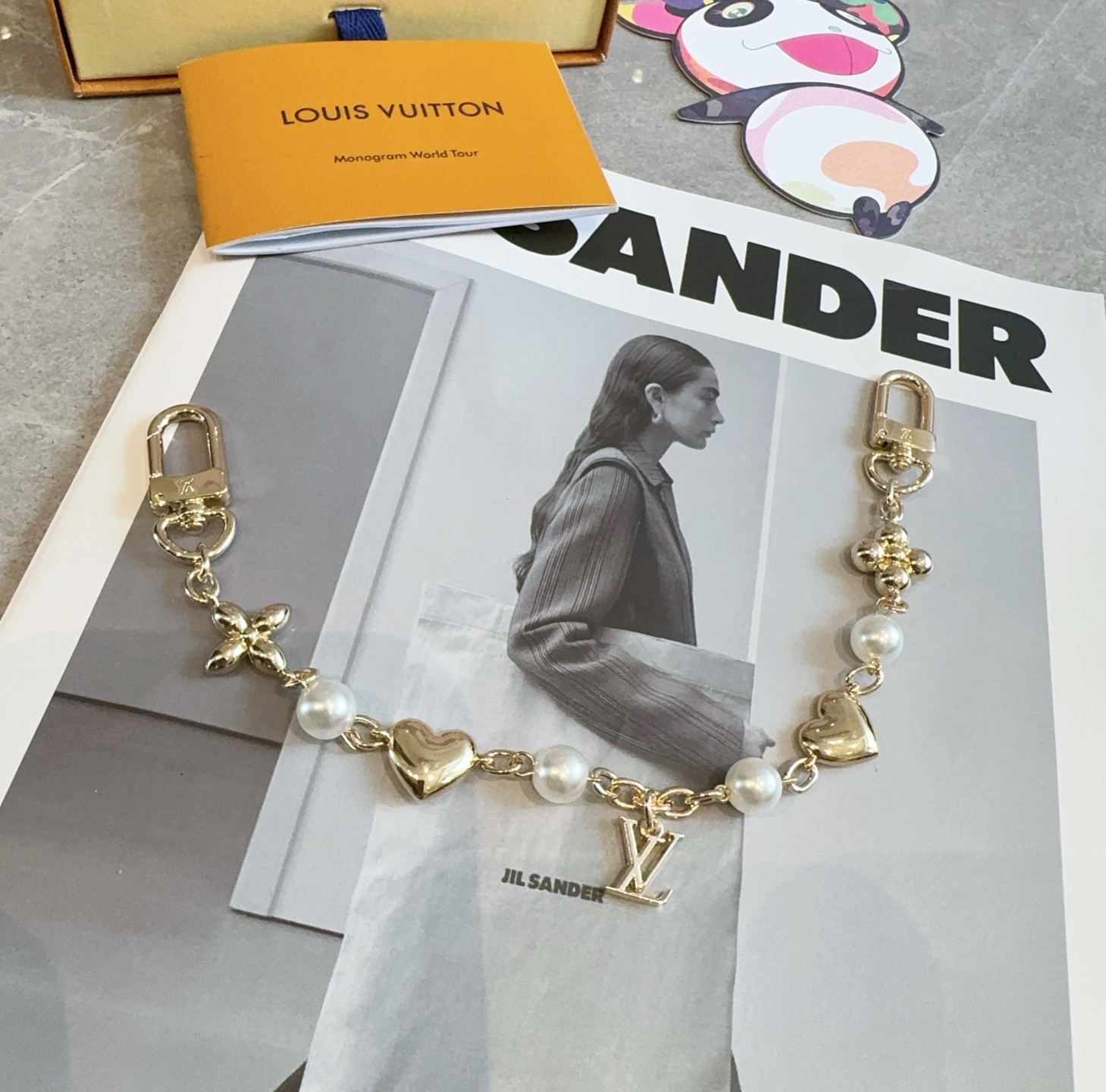   LV钥匙扣 包包挂链 挂件 金色
SPring Street Chain 包饰将 Monogram 