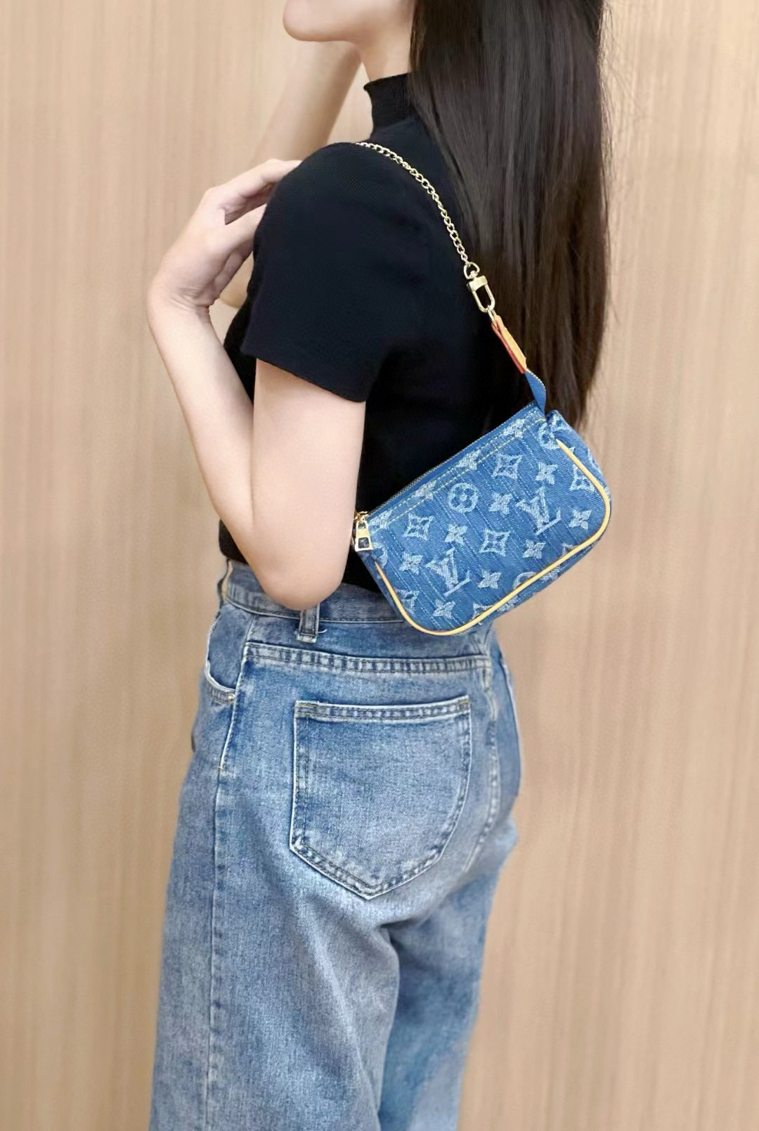   ➕配斜挎长链❗️新品❗️☀️Louis Vuitton 路易威登lv迷你牛仔麻将包 手机包 钥匙扣 