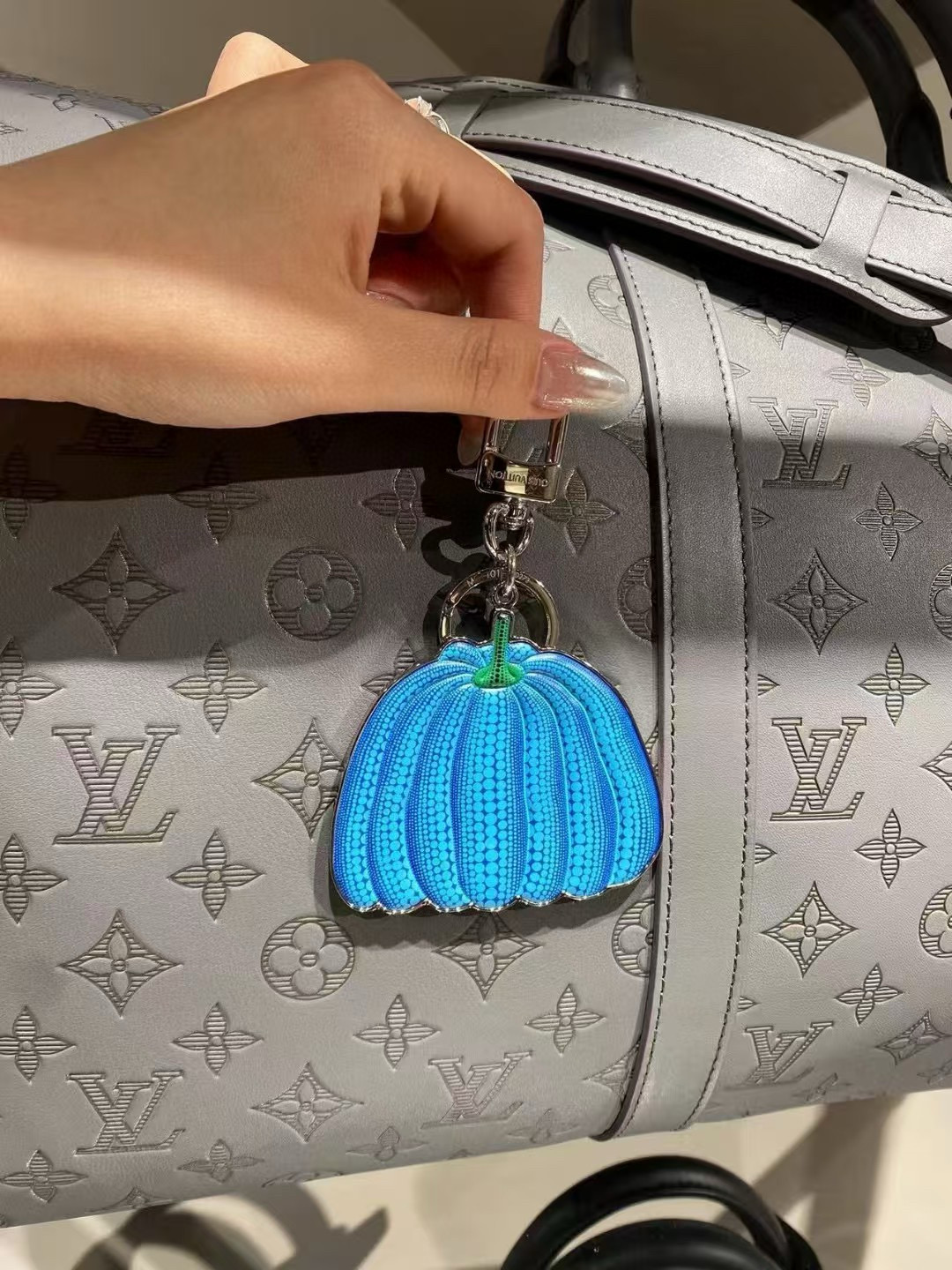  。LV草间弥生南瓜钥匙扣挂件 包包挂饰 Louis Vuitton 路易威登LV&草间弥生南瓜🎃钥匙扣