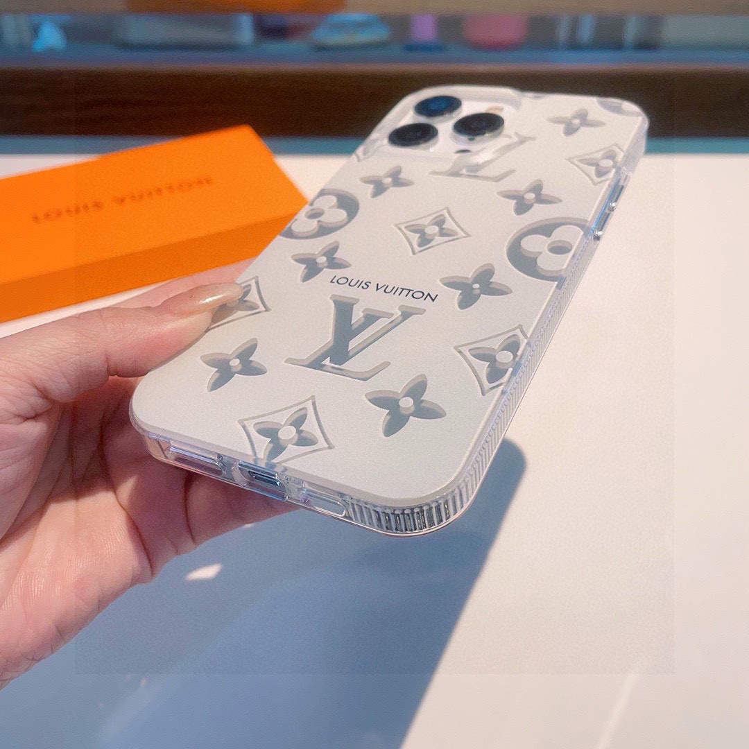 💗爆款。LV烫银系列,Lv全包手机壳,肤感高级质感!
型号:为了不出现报错型号,请打开本机查看手机设置显