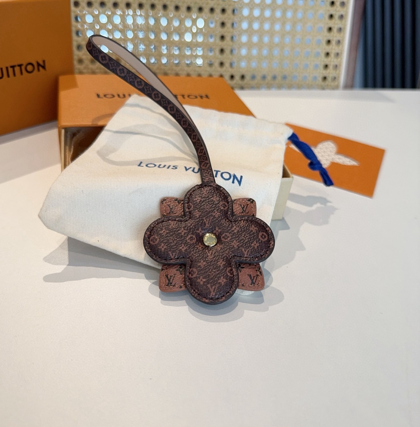  🆕新品M02136 ☀️Louis Vuitton 路易威登lv小花 花卉 MY MONOGRAM L