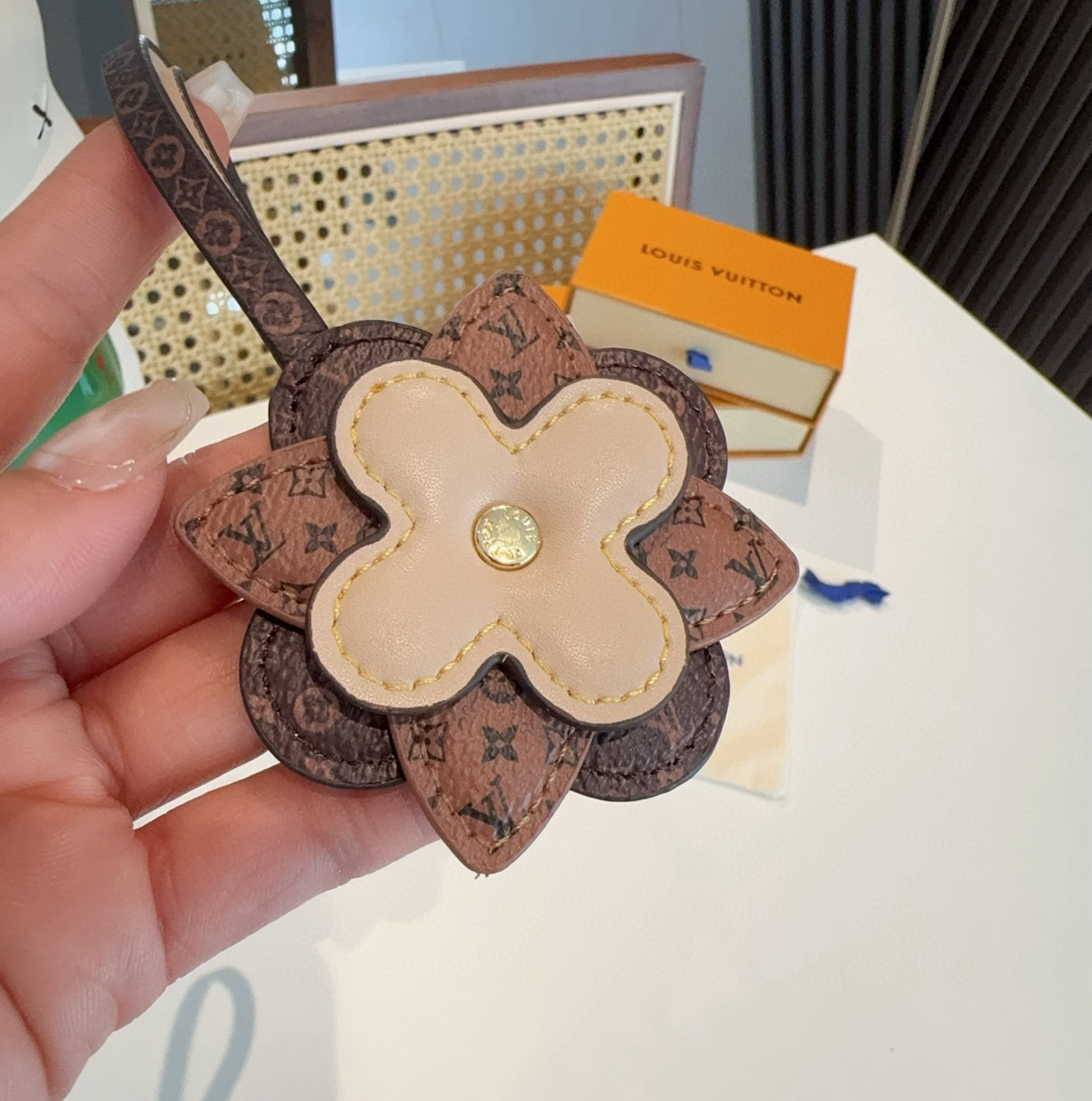  🆕新品M02136 ☀️Louis Vuitton 路易威登lv小花 花卉 MY MONOGRAM L