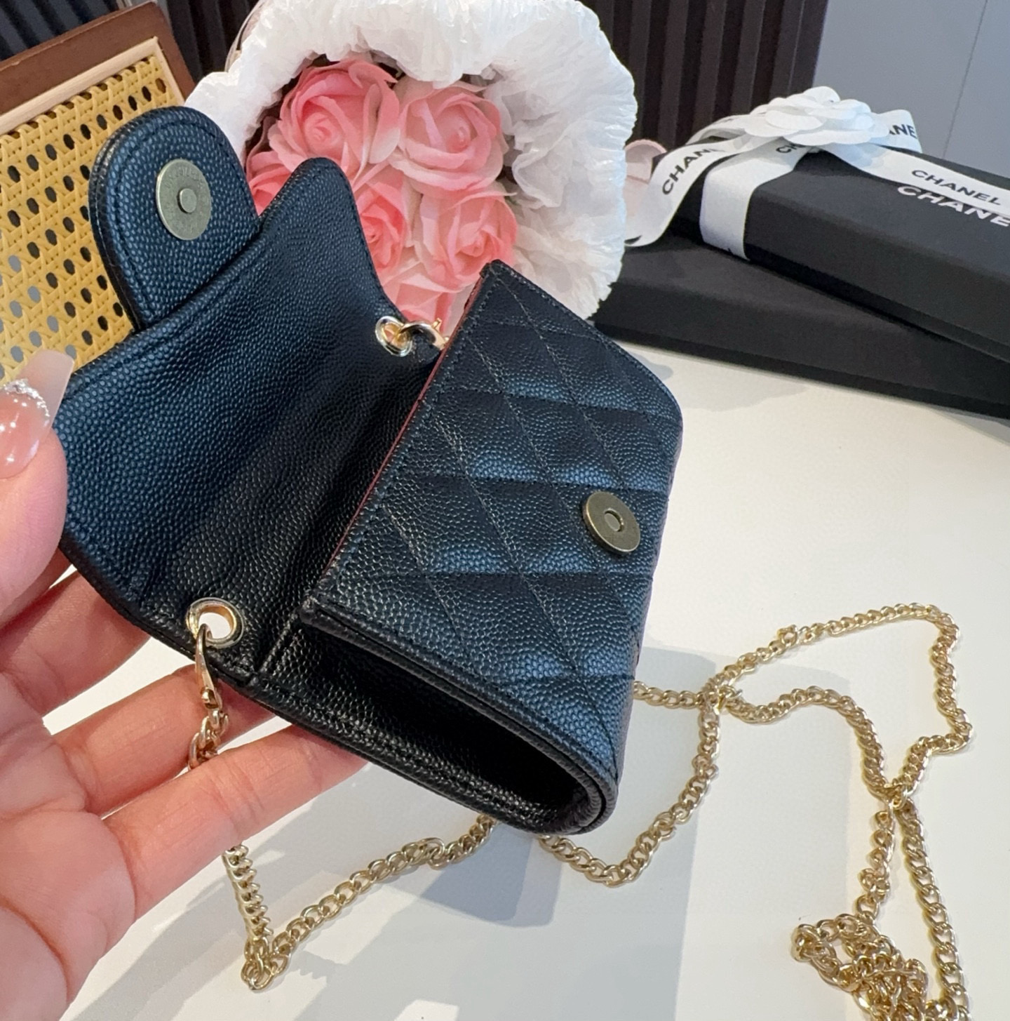 ❤️香奈儿CHANEL mini斜挎包包 零钱包👛搭配细链条⛓️挂绳可拆卸❤️可放耳机 纸巾 口红💄 钥