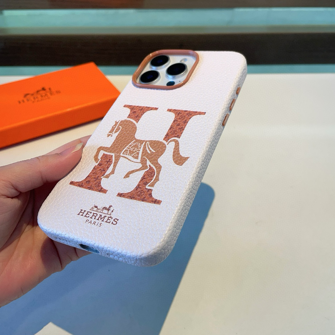 🆕新品上市💗HERMES爱马仕全包荔枝纹手机壳
型号：为了不出现报错型号，请打开本机查看手机设置显示的型