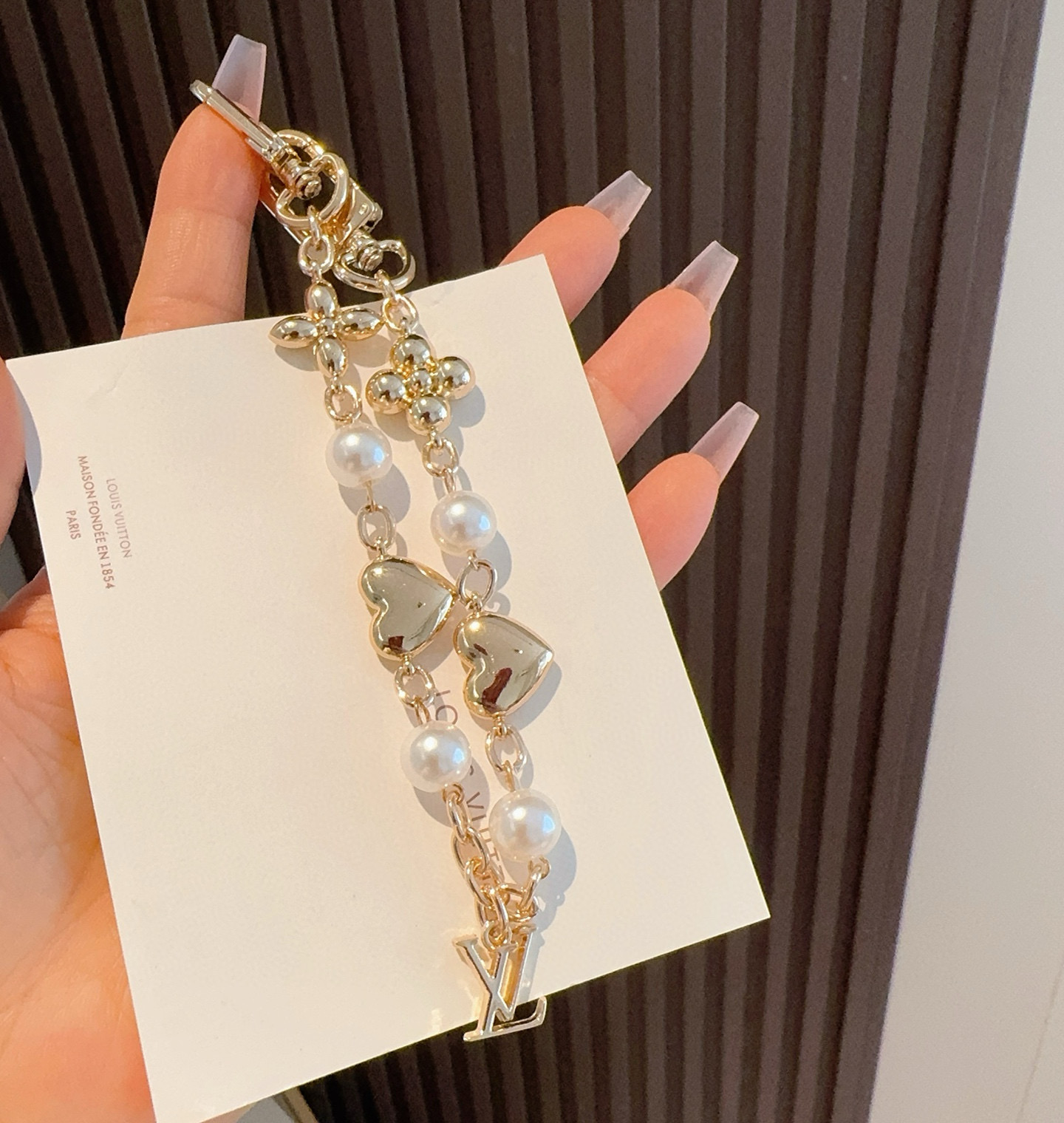   LV钥匙扣 包包挂链 挂件 金色
SPring Street Chain 包饰将 Monogram 