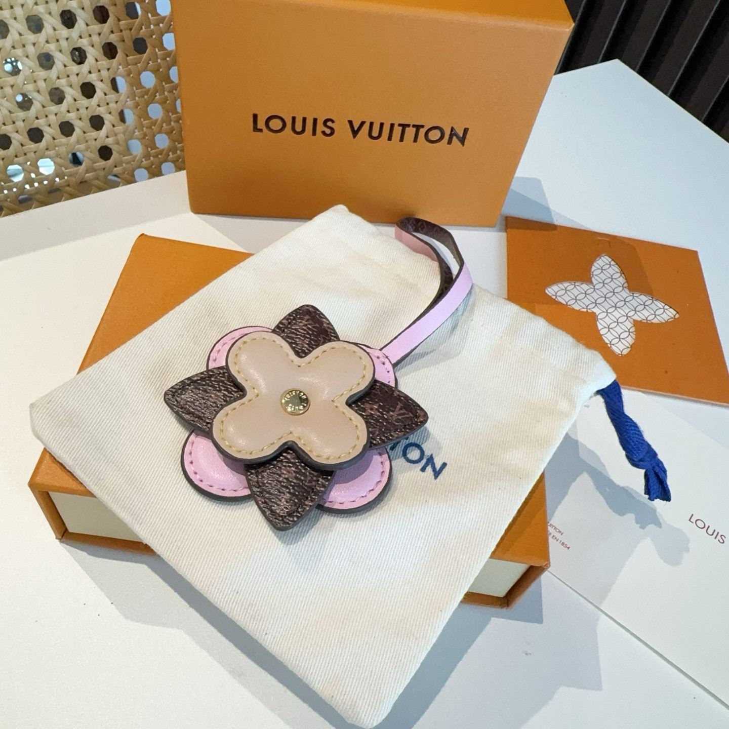 🆕新品M02136 ☀️Louis Vuitton 路易威登lv小花 花卉 MY MONOGRAM L