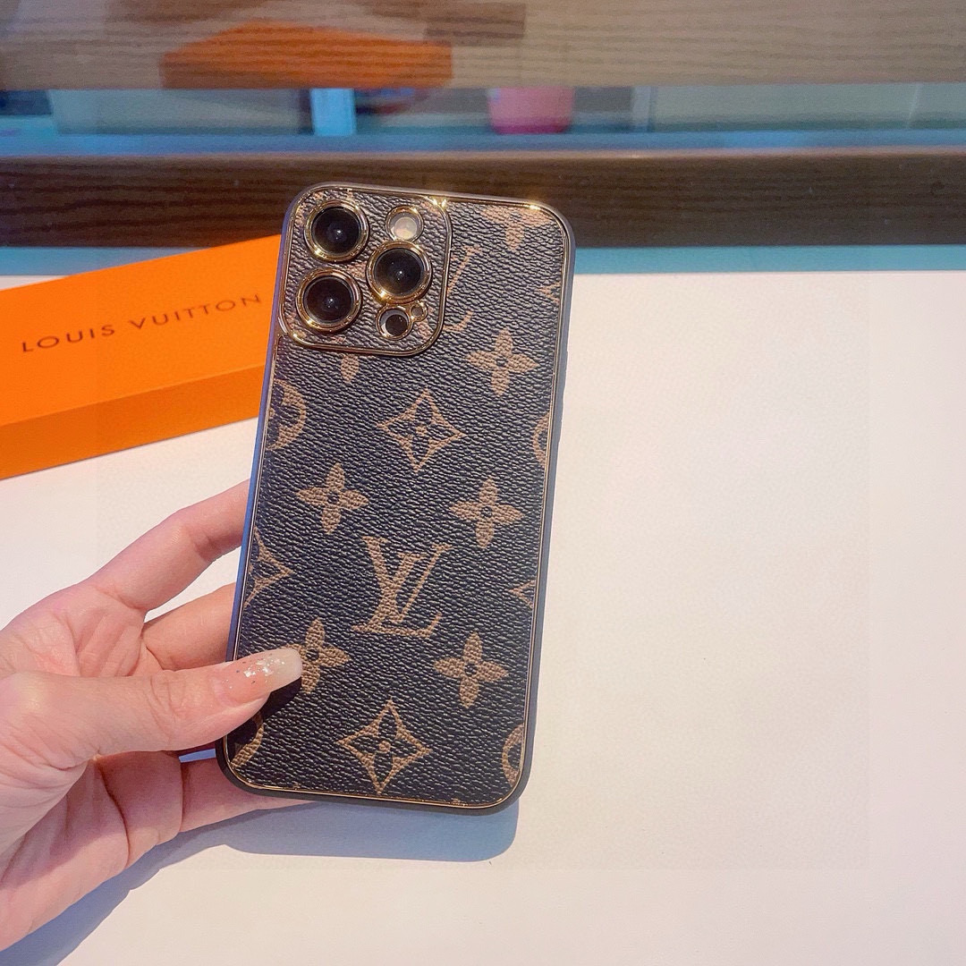 💗lv经典电镀老花手机壳 二合一全包新材料，手感舒适！
型号：为了不出现报错型号，请打开本机查看手机设置
