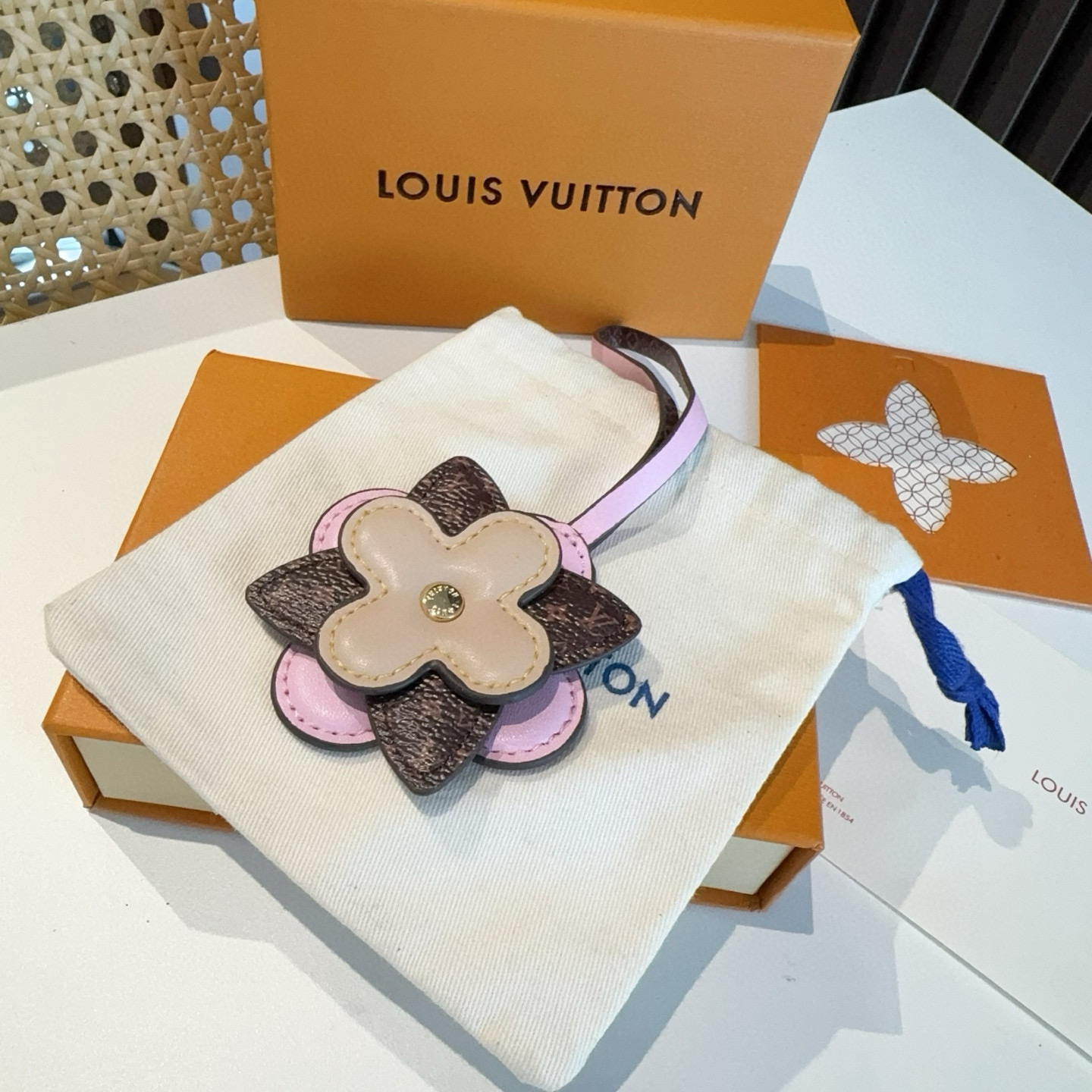 🆕新品M02136 ☀️Louis Vuitton 路易威登lv小花 花卉 MY MONOGRAM L