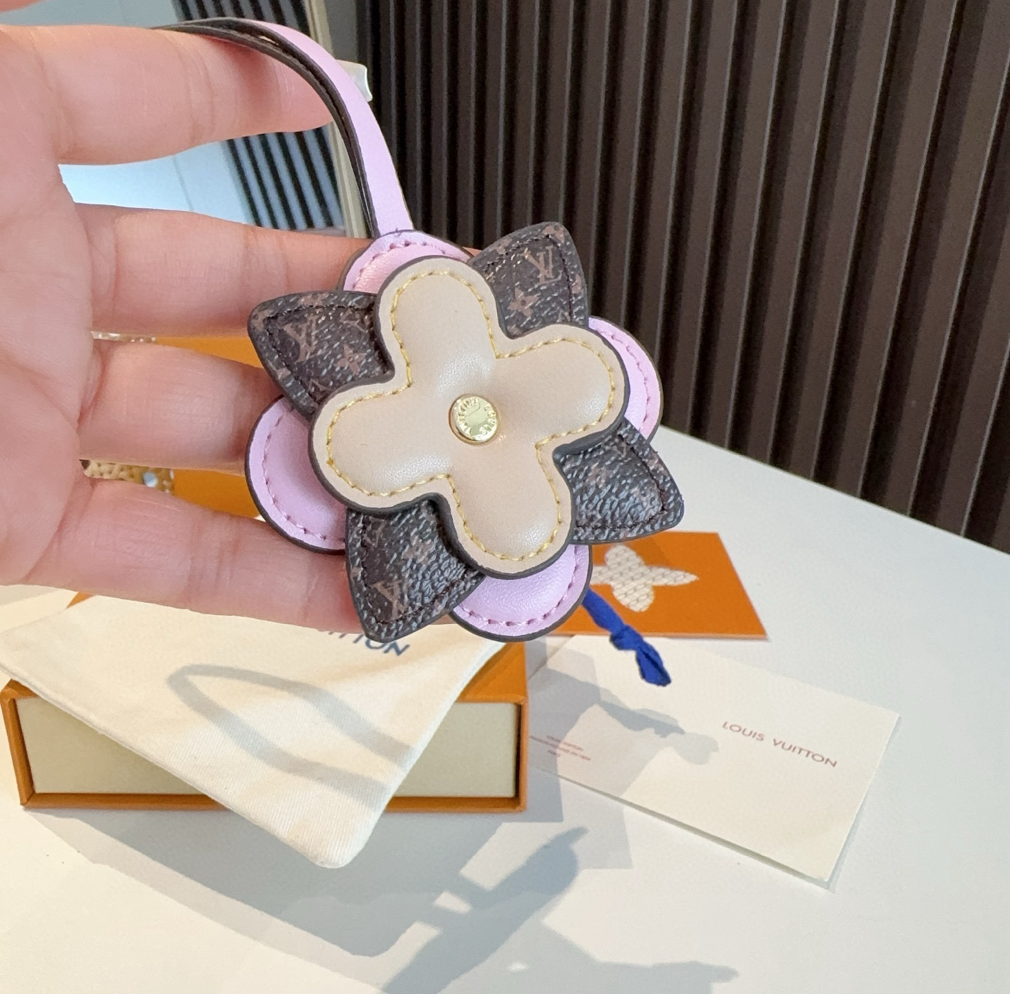  🆕新品M02136 ☀️Louis Vuitton 路易威登lv小花 花卉 MY MONOGRAM L