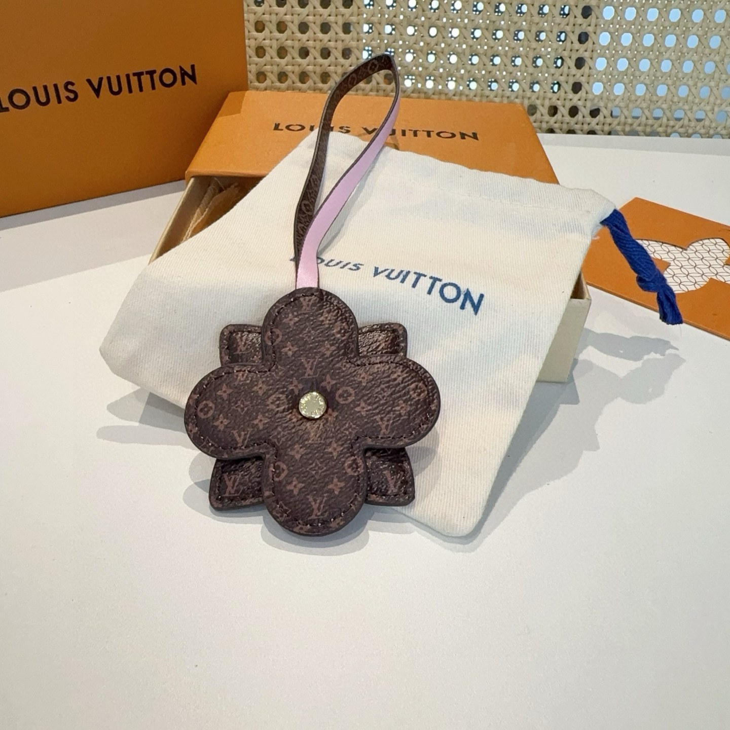  🆕新品M02136 ☀️Louis Vuitton 路易威登lv小花 花卉 MY MONOGRAM L