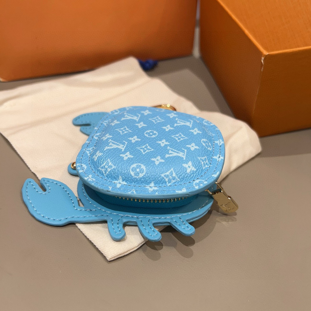  🆕官网新品 热卖Louis Vuitton 路易威登lv 小螃蟹耳机包钥匙扣挂件挂饰 Lv钥匙包蓝牙耳
