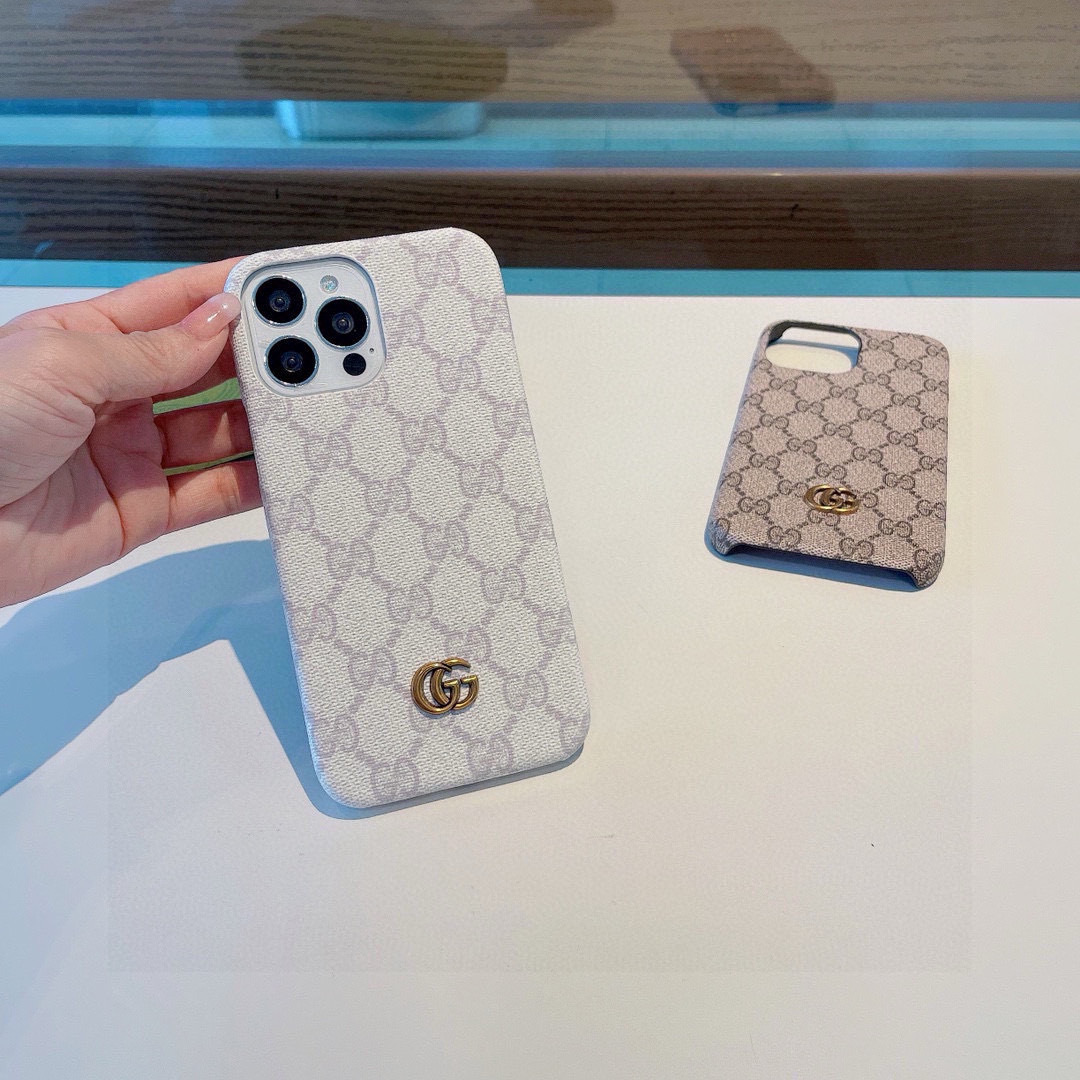 ❤️古驰Gucci经典老花壳,金属标油边手机壳,官网同步发售
iPhone16系列更新
iPhone1