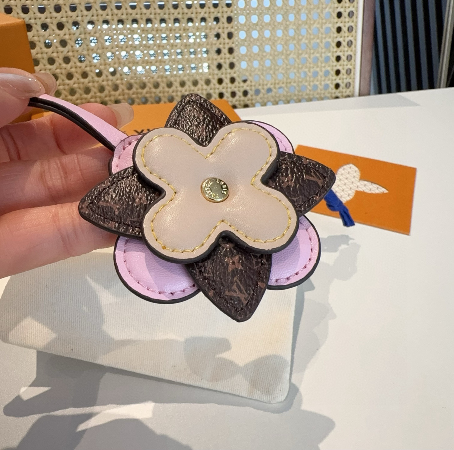 🔥新品M02136 ☀️Louis Vuitton 路易威登lv小花 花卉 MY MONOGRAM LA