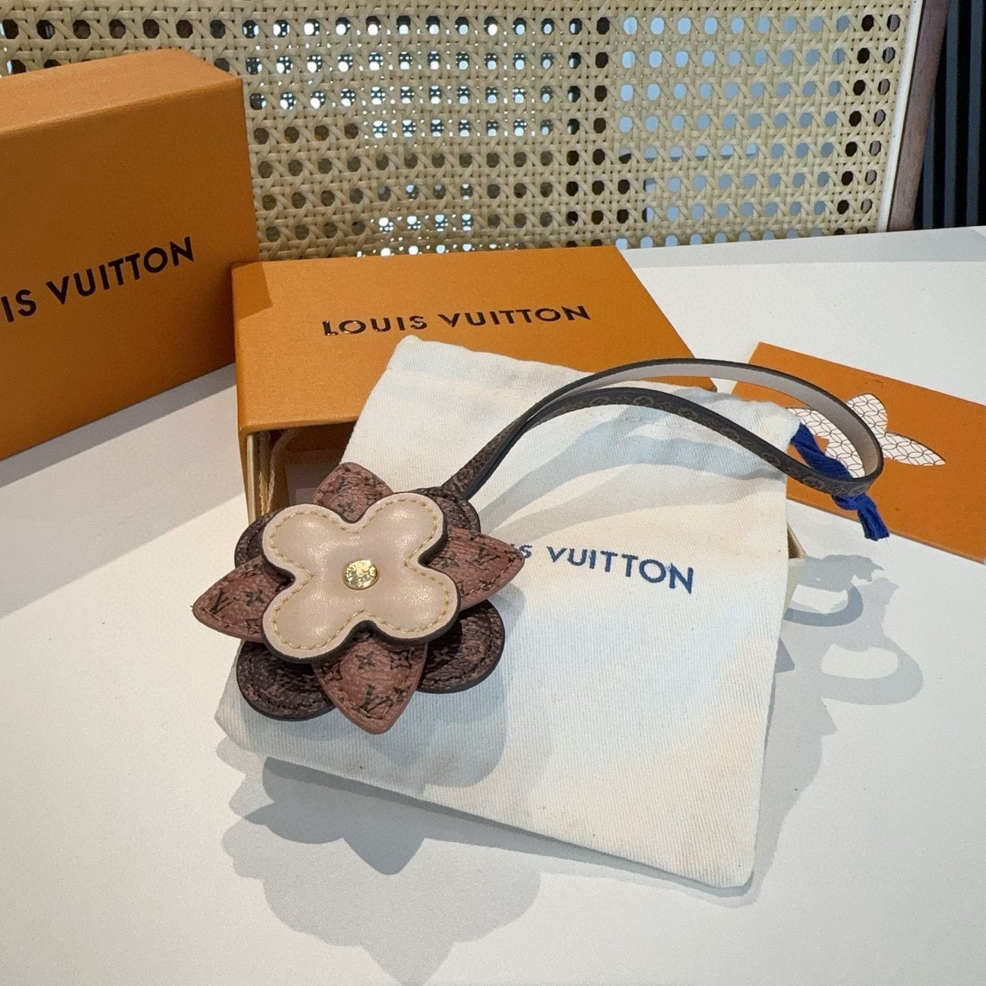 🔥新品M02136 ☀️Louis Vuitton 路易威登lv小花 花卉 MY MONOGRAM LA