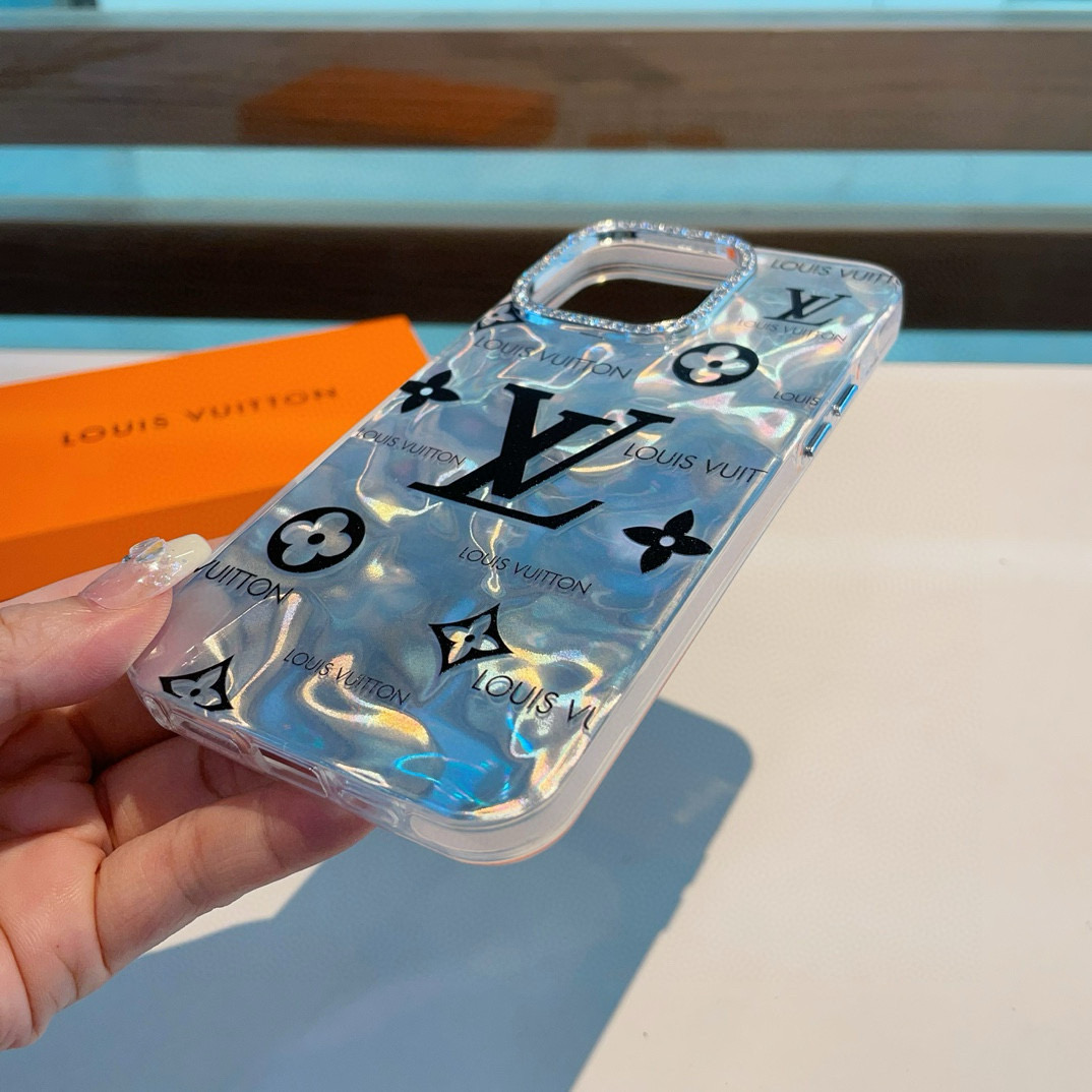 💫✨新品上市✨LV手机壳 水波纹贝壳纹IMD全包边、每个产品都内置不同特殊材料🫧双层视觉效果🫧不同角度折