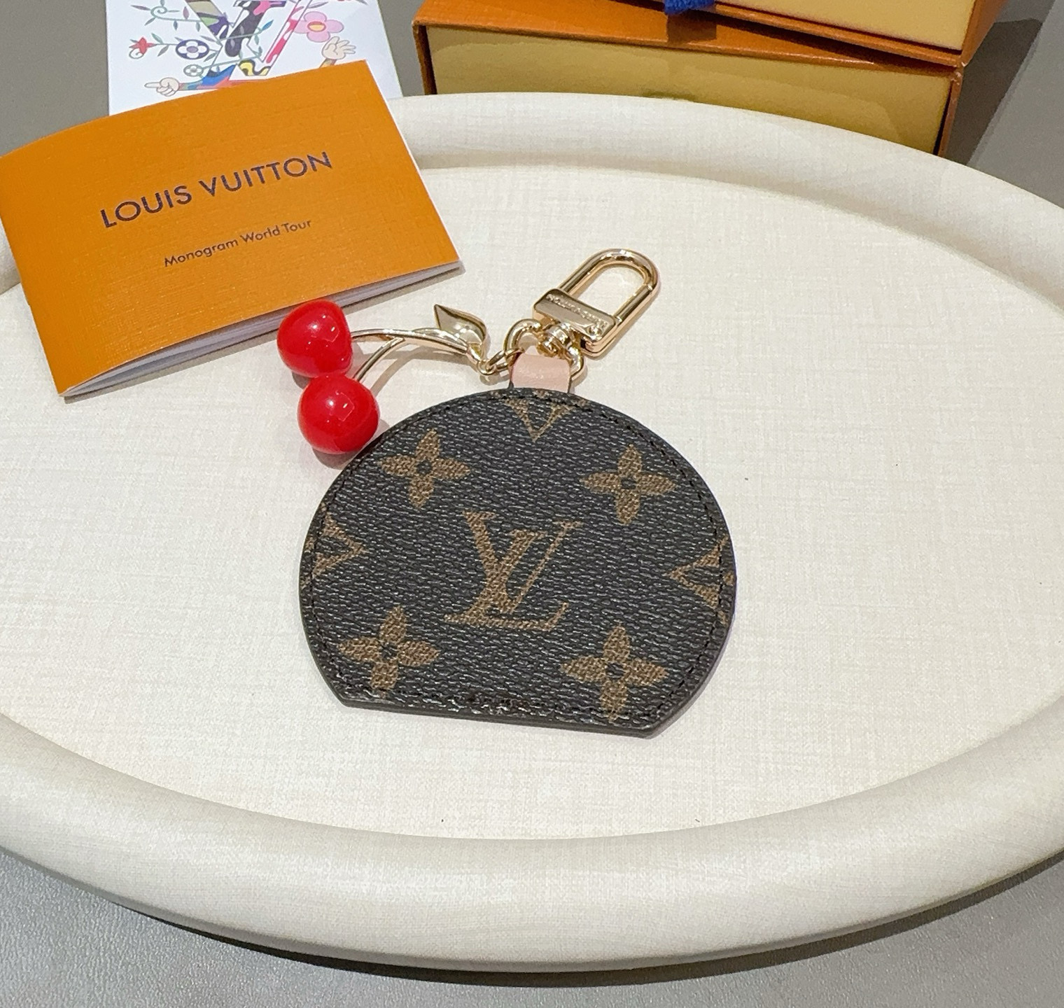  Louis Vuitton 路易威登LV x TM CERISE LV MINI MIRROR 樱桃🍒