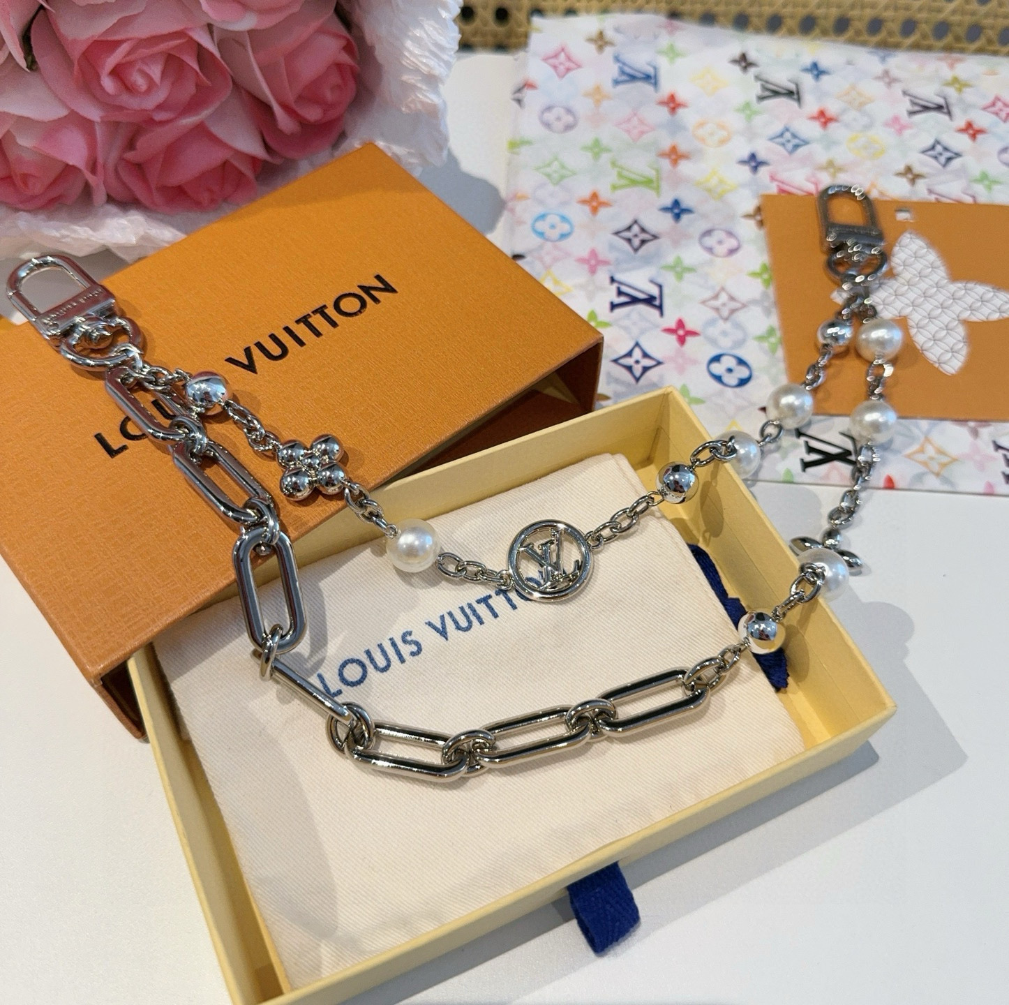 Louis Vuitton Silver Figaro Chain Belt Bag Charm Keychain Y2K