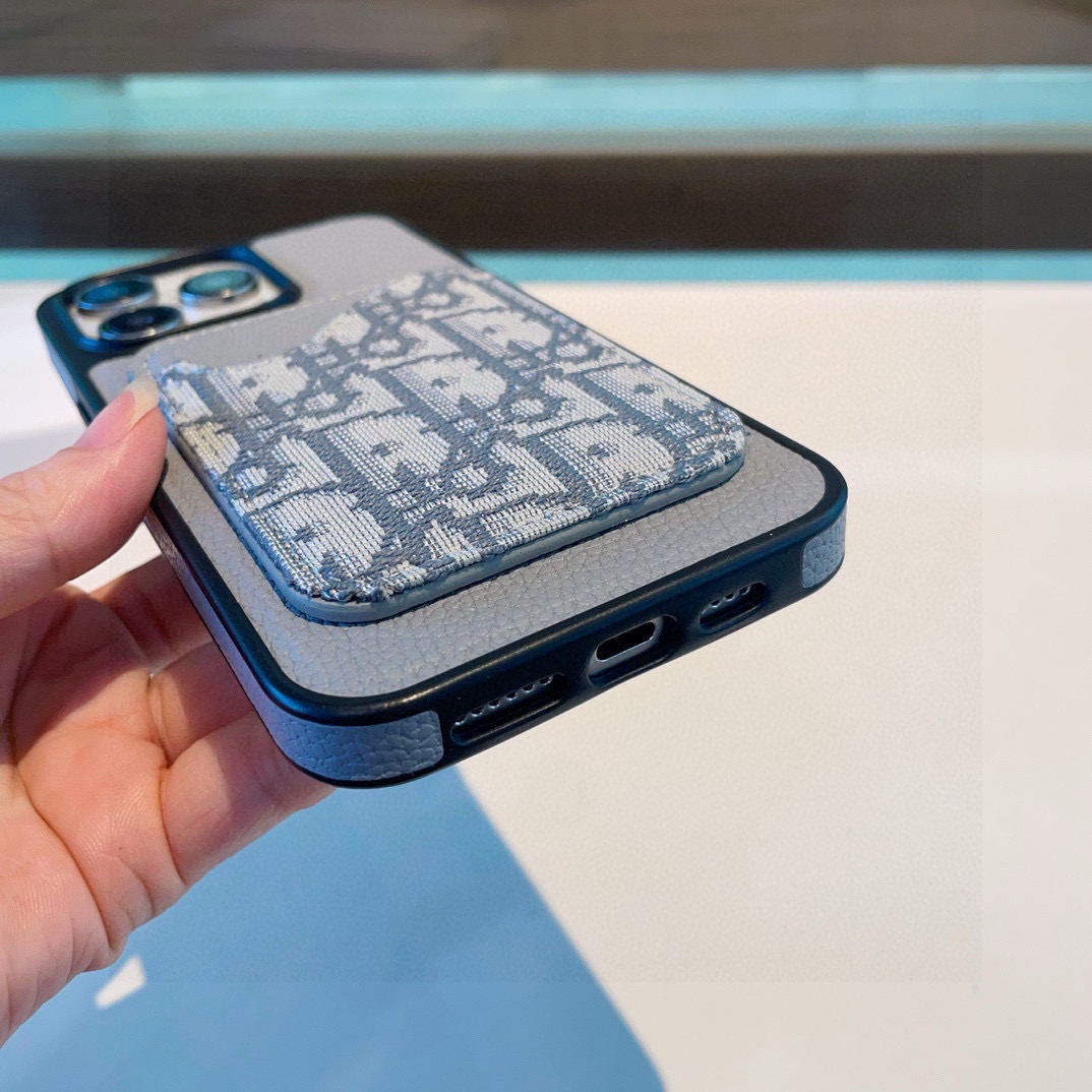 Dior iPhone 14/15 Series Magnetic Card Holder Case 7 i1757767757533 7950 0 5