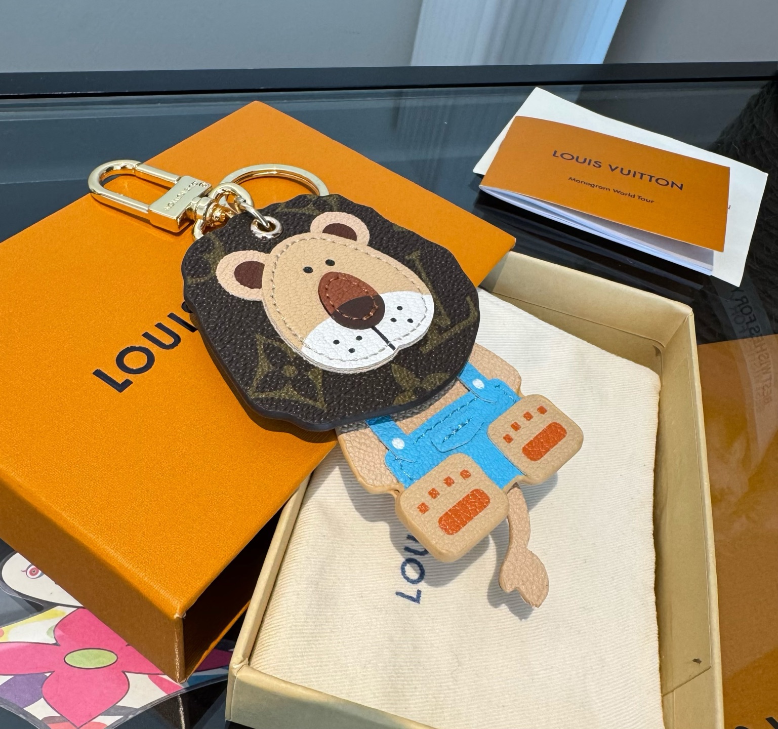 ❗新品❗Lv钥匙扣 灵动狮子🦁️挂饰独家原单LOUIS VUITTON 新款 老花狮子🦁钥匙扣 包包挂件
