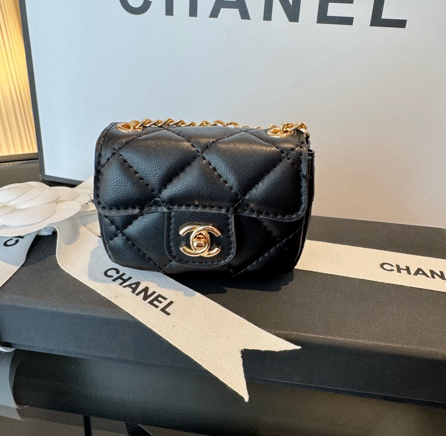 ❤️香奈儿CHANEL经典菱格通用耳机包💥官网1:1耳机包 时尚迷你包包，链条⛓️挂绳可拆卸，蓝牙耳机包