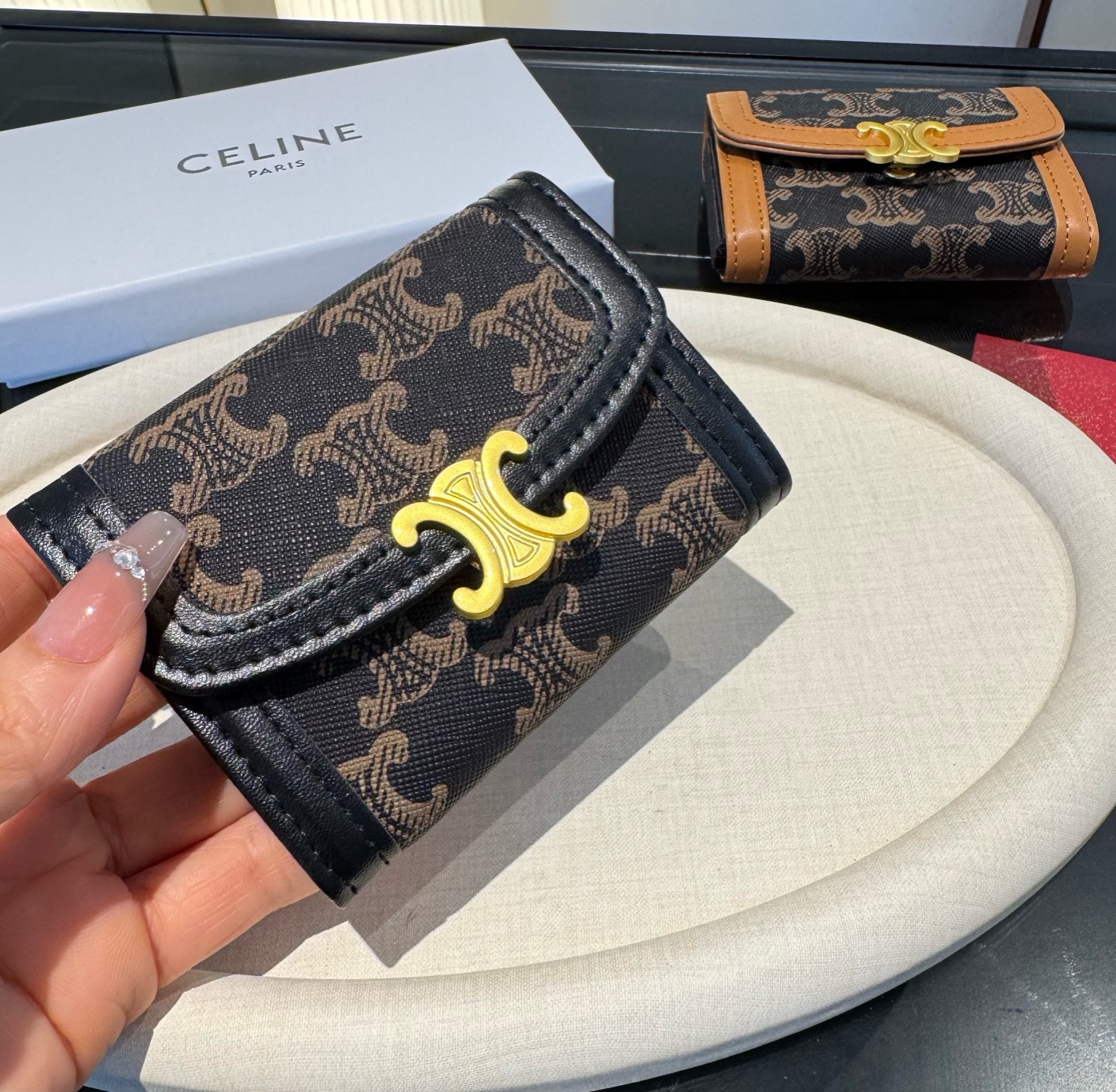 。赛琳卡包 零钱包 典雅风琴包卡包 手感真的很赞❗️
