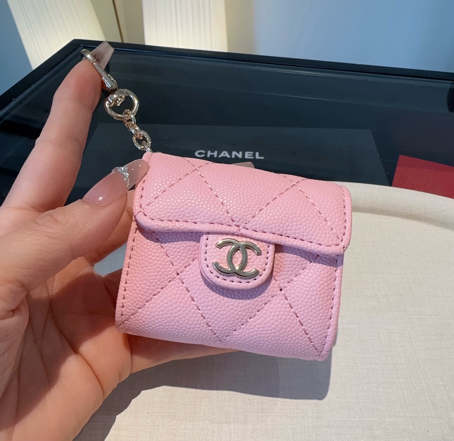 ❤️香奈儿CHANEL经典C3耳机包通用款💥官网1:1耳机包 时尚迷你包包，蓝牙耳机包，包包挂件！尺寸：
