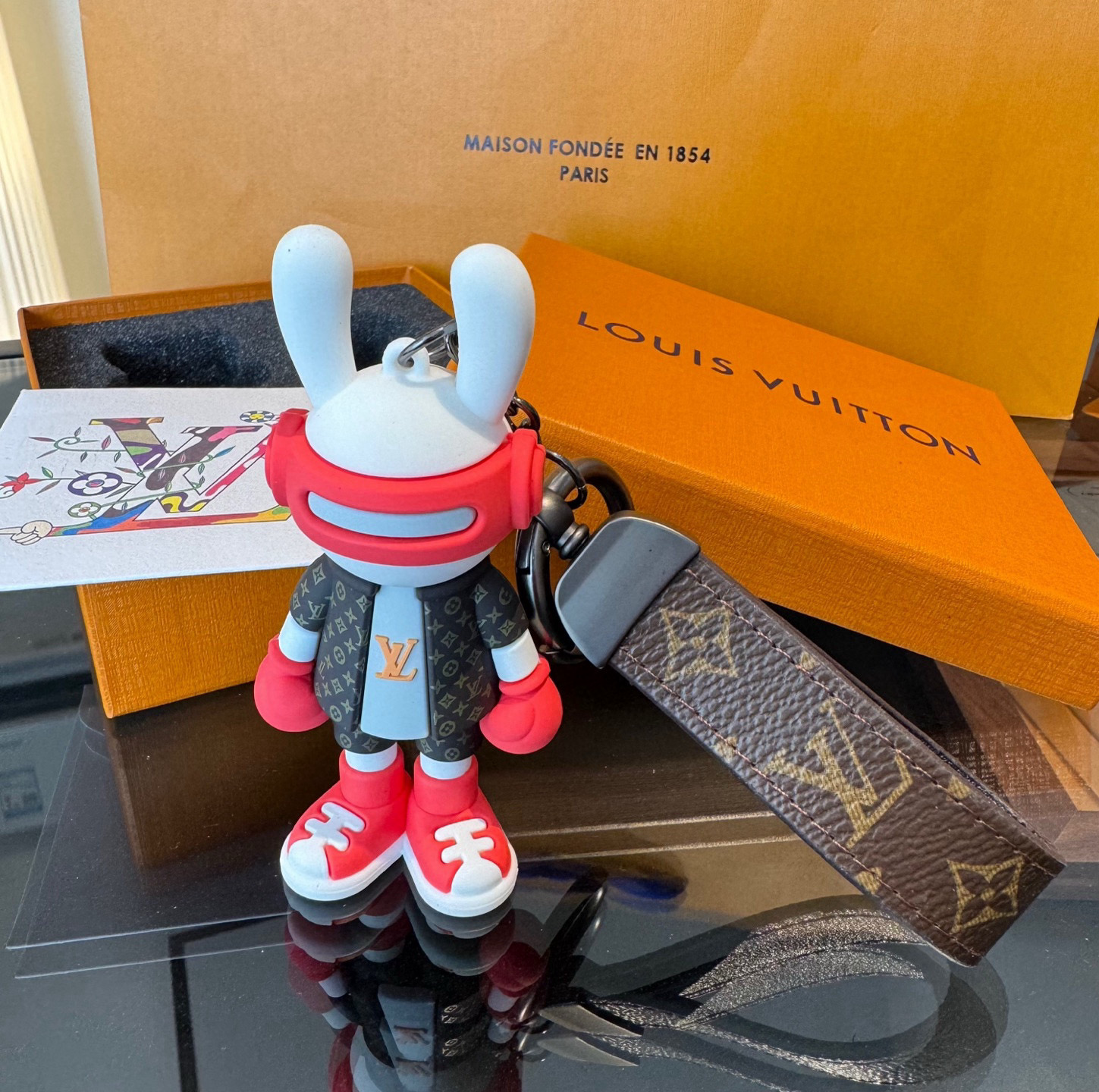 🔥LV兔子公仔钥匙扣 可拆卸当汽车摆件，网红爆款 高档装饰挂件 高版本出货 配包装