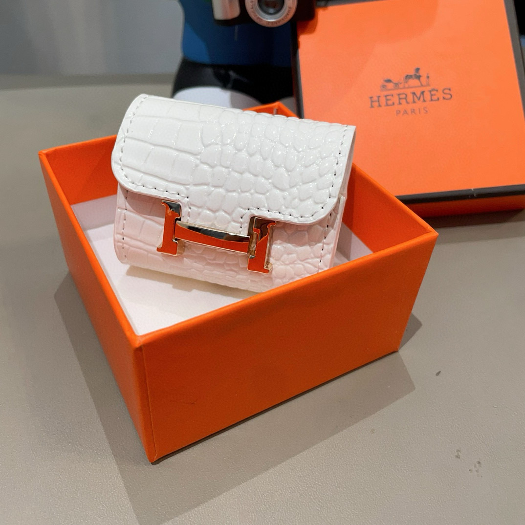 ❤️爱马仕蓝牙耳机包💥官网1:1耳机套鳄鱼皮纹（花纹随机裁剪）金属Logo 时尚迷你斜挎包包 可以当包饰